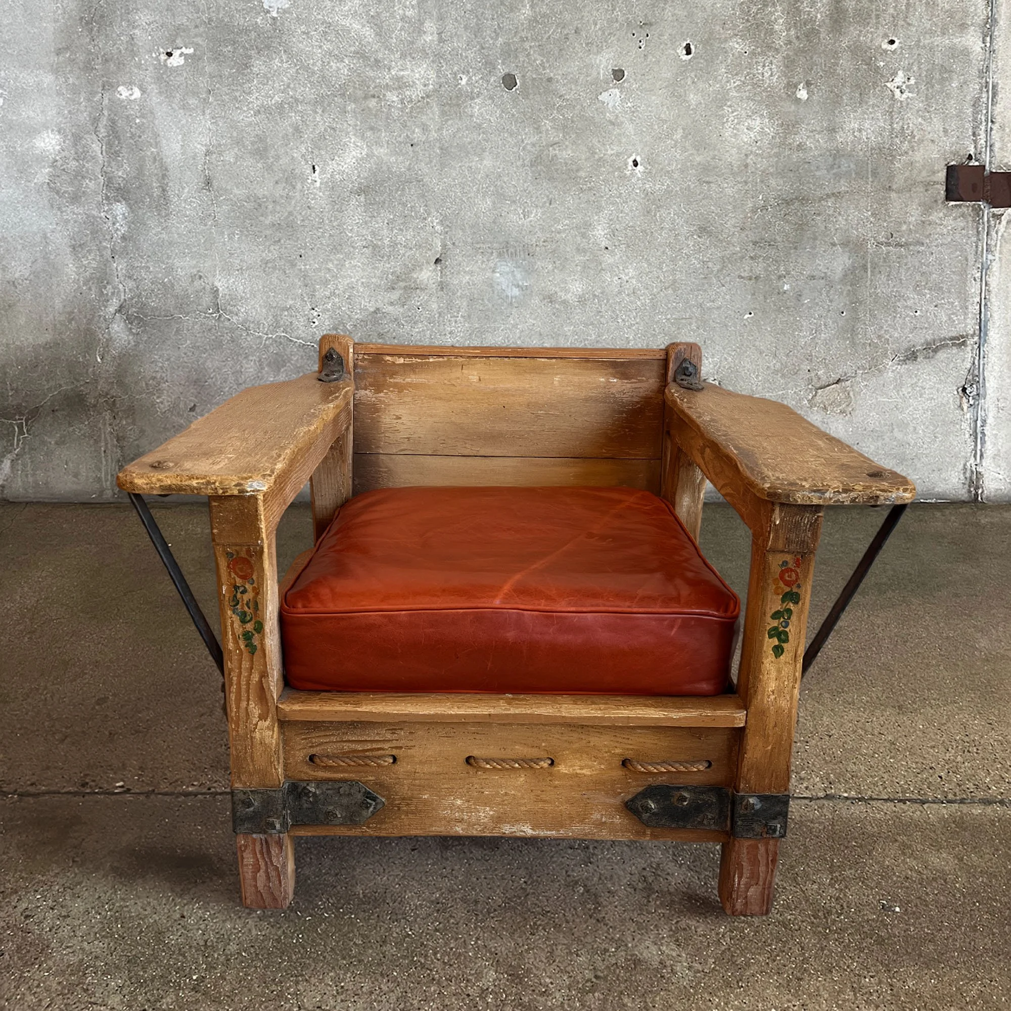 Club Chair and Ottoman IMG_8051.jpg