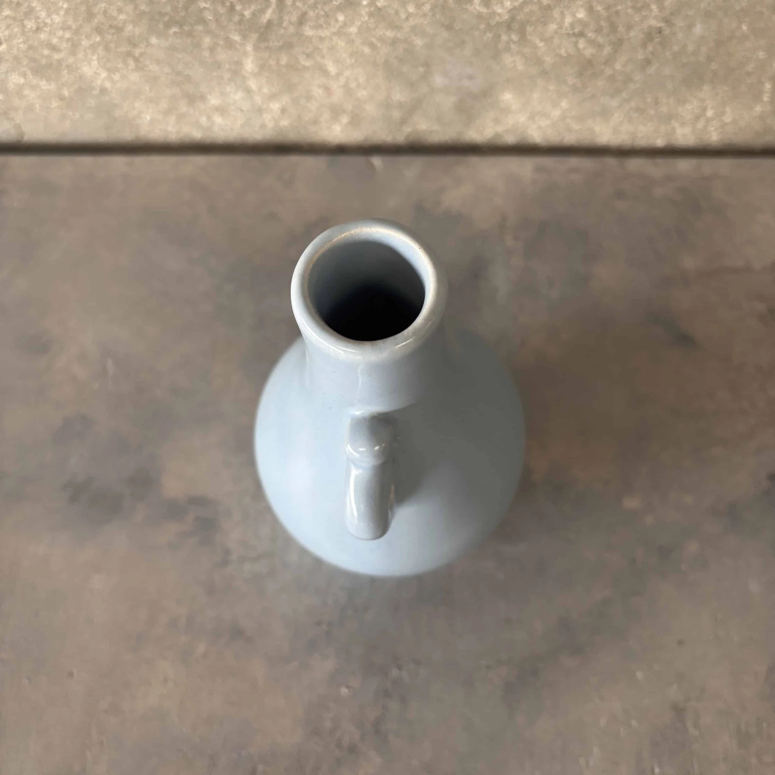 Catalina Island Pottery Light Blue Vase 3.jpg