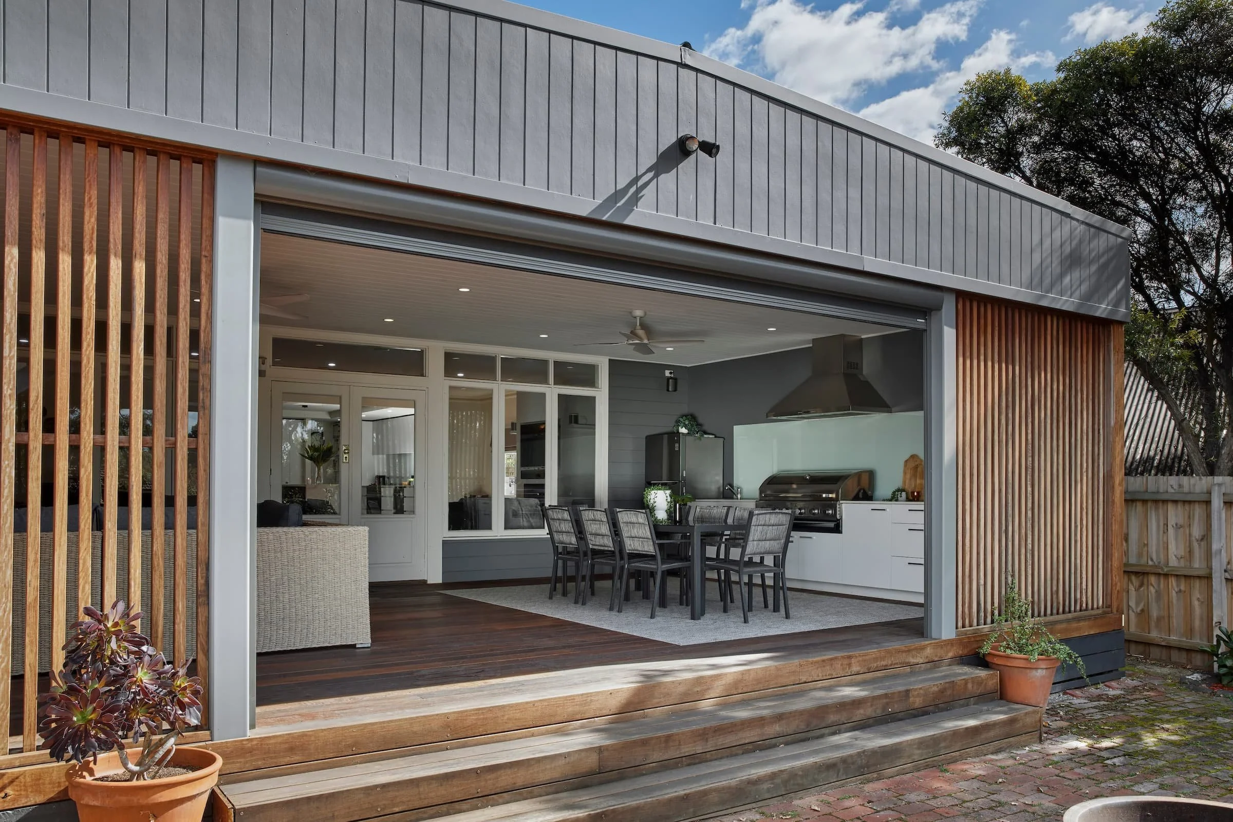 exterior-deck-outdoor-living-layout-design-malvern-melbourne.jpg