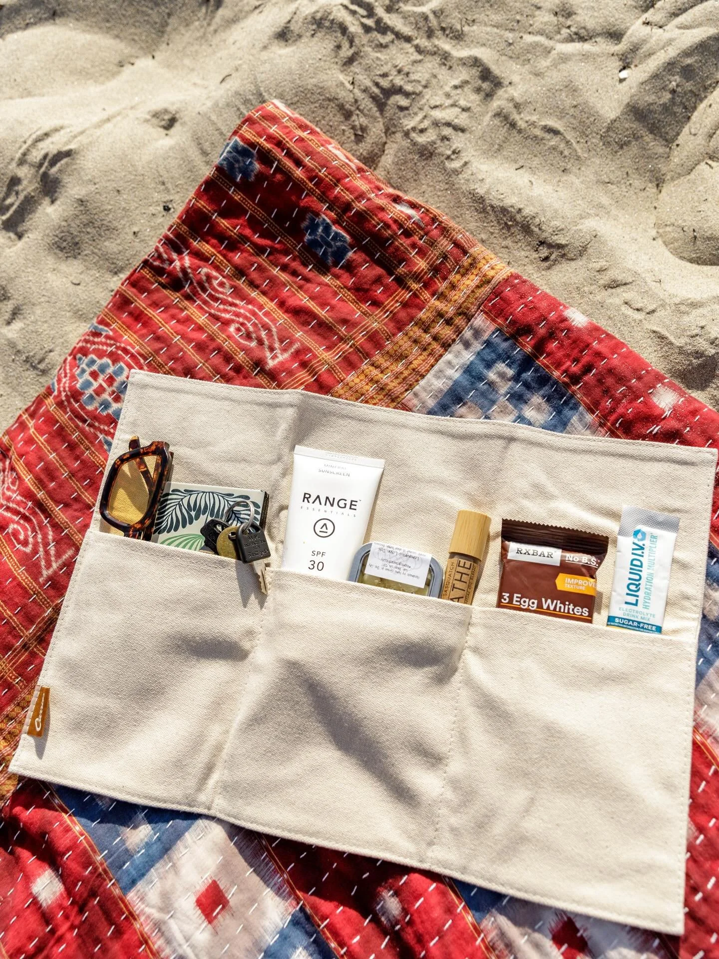 Adventure Pouch is now in stock 🌊 ⛰️ 

Made from 100% cotton, the Adventure Pouch is lightweight and durable and ready for wherever the day takes you. Whether it&rsquo;s the beach or mountains, this pouch is ready to carry your everyday essentials.
