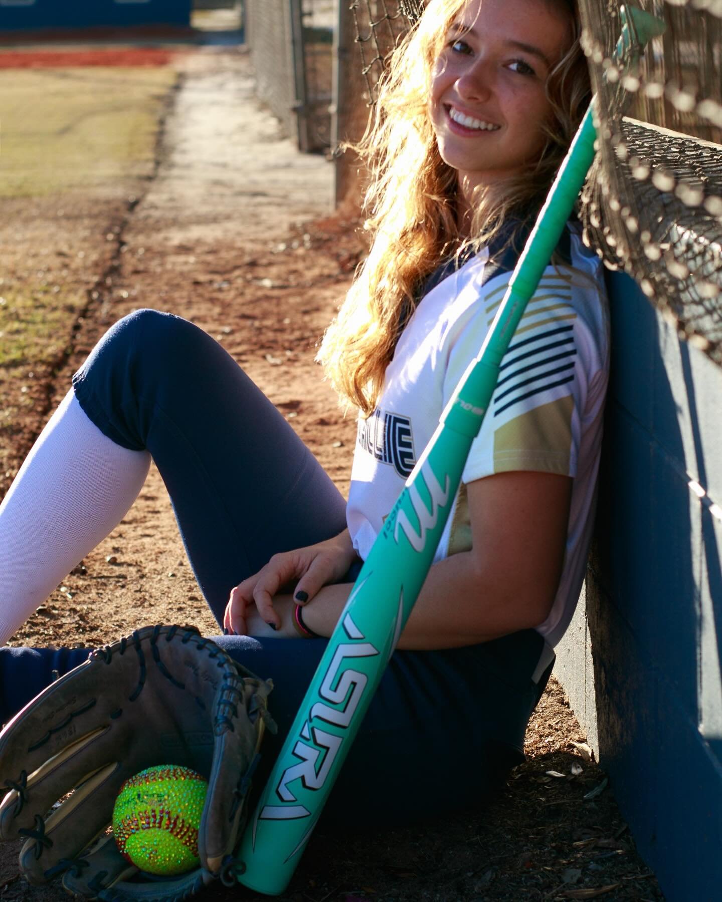 2026 season loading&hellip;. 🥎

#softball #seniorphotographer #photography #anchordown