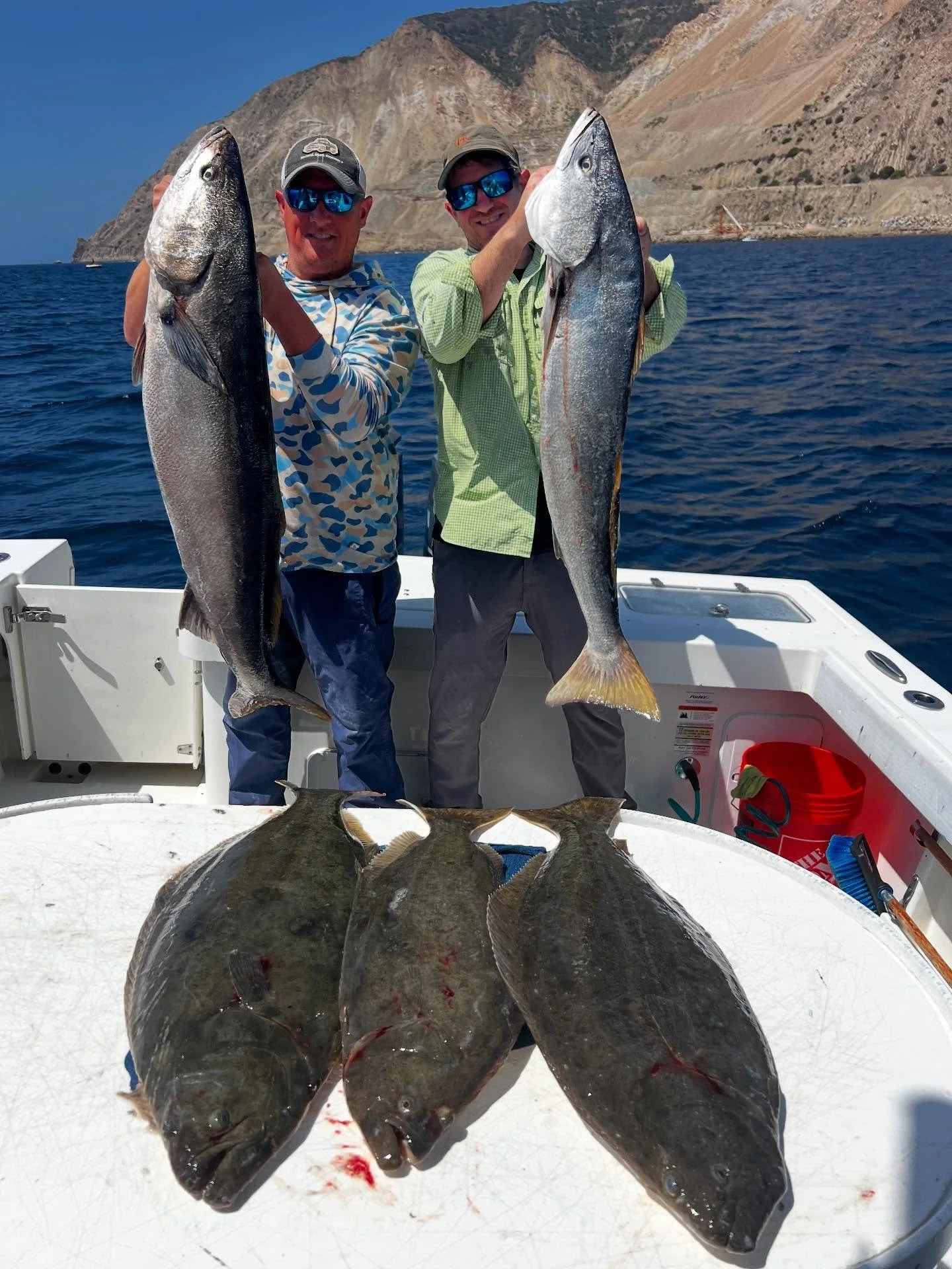 The @daiwausa 35 size reels and proteus boat rods have been taking care of business for my customers this season. If you are in the market for a new all around setup I highly recommend you check them out. 

Attached are a few pics from this weeks tri