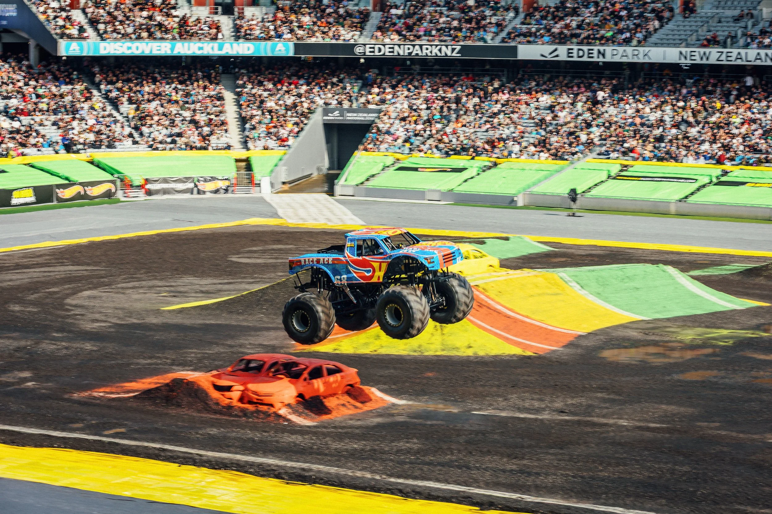 HotWheelsMonsterTrucks_Auckland_4000px-36.JPG