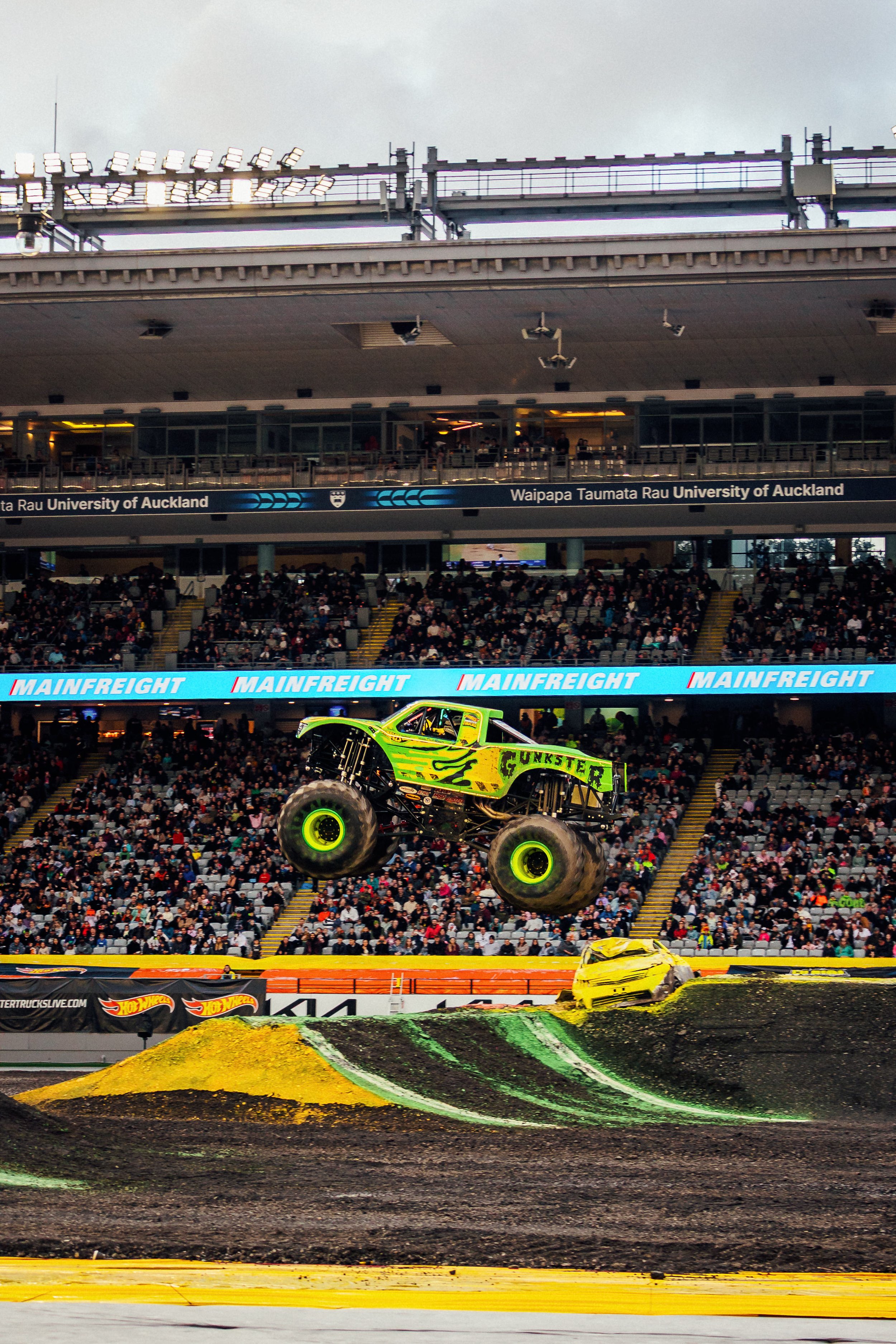 HotWheelsMonsterTrucks_Auckland_4000px-7.JPG