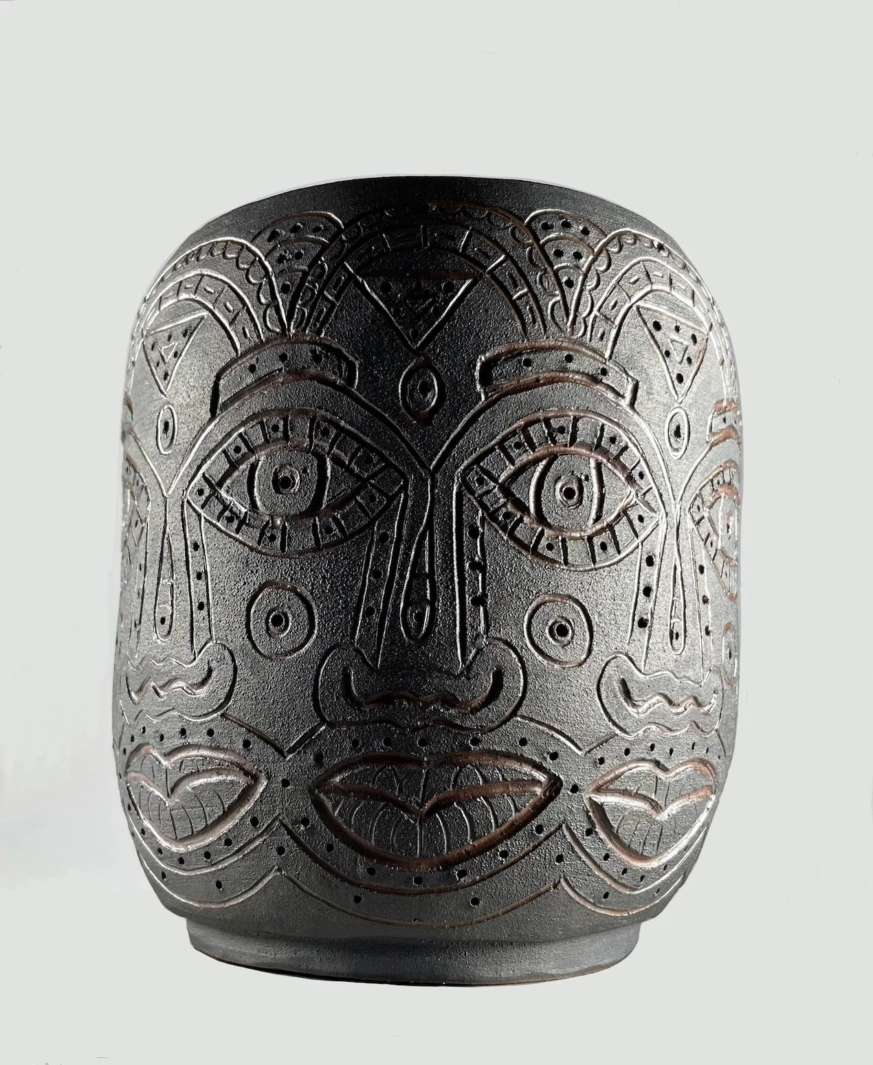 Homenaje a la Tonal (Homage to the Tonal), Ceramic, 6x6x6in, 2024.