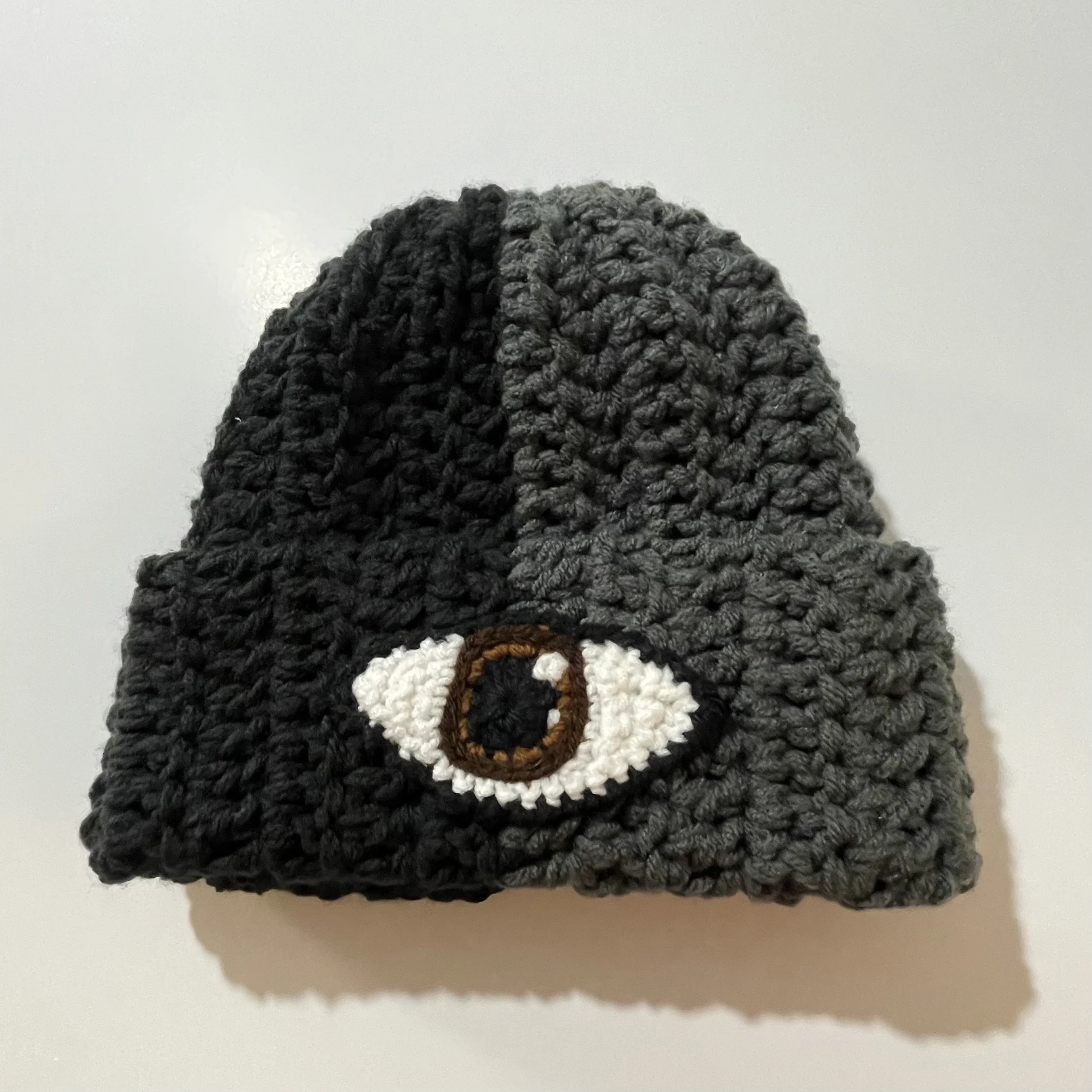 All-seeing Beanie (two-tone)