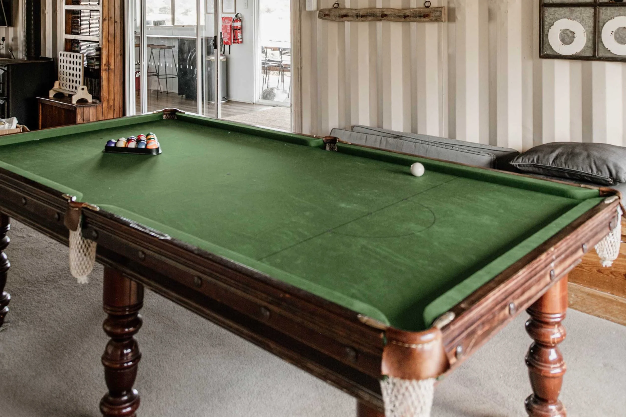 pool-table.jpg