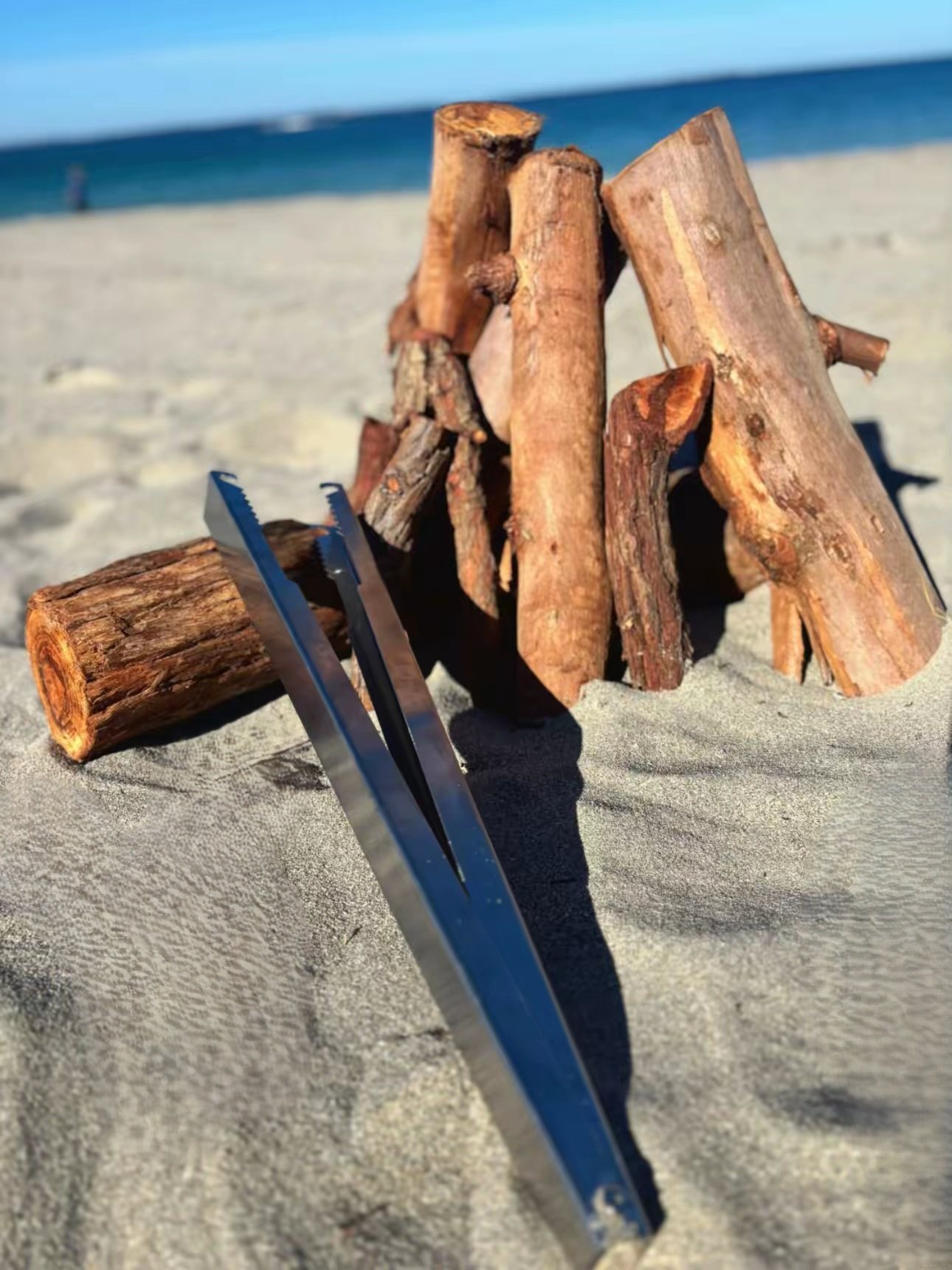 Get a grip of your wood with a set of Tongs for Tossers