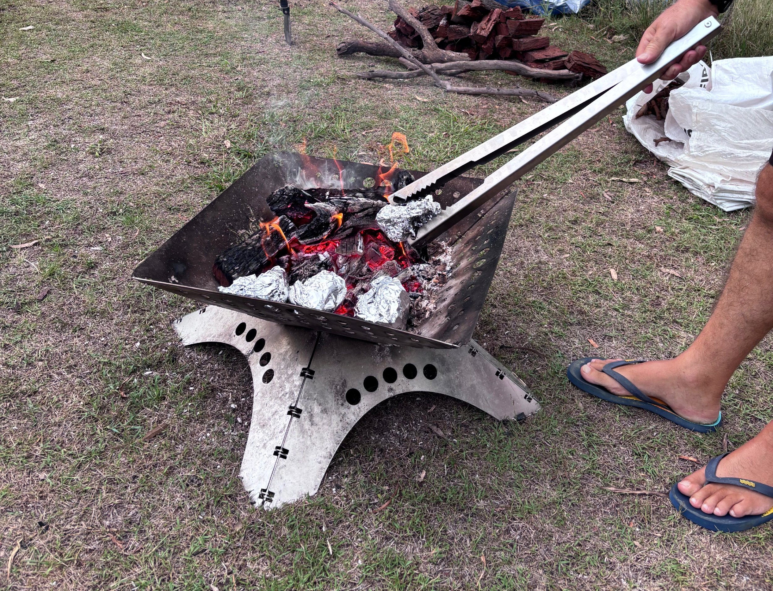 Roaring Fire, Tongs for Tossers, wine, beautiful views