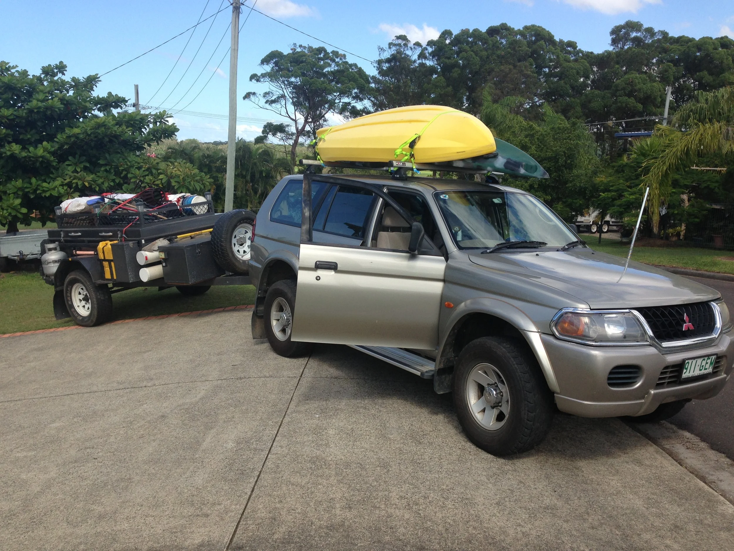 4WD, Camper Trailer, Tongs for Tossers, wood grabbers Tongs for Tossers