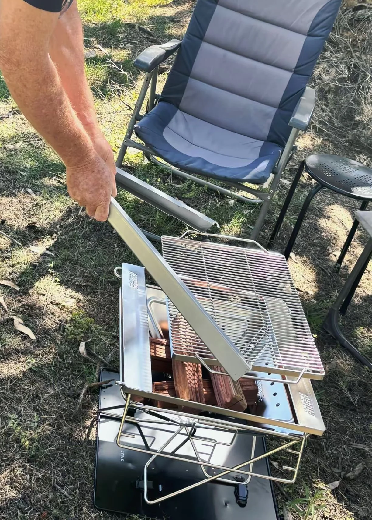 How well do these Tongs for Tossers look, they compliment our camping accessories like nothing else