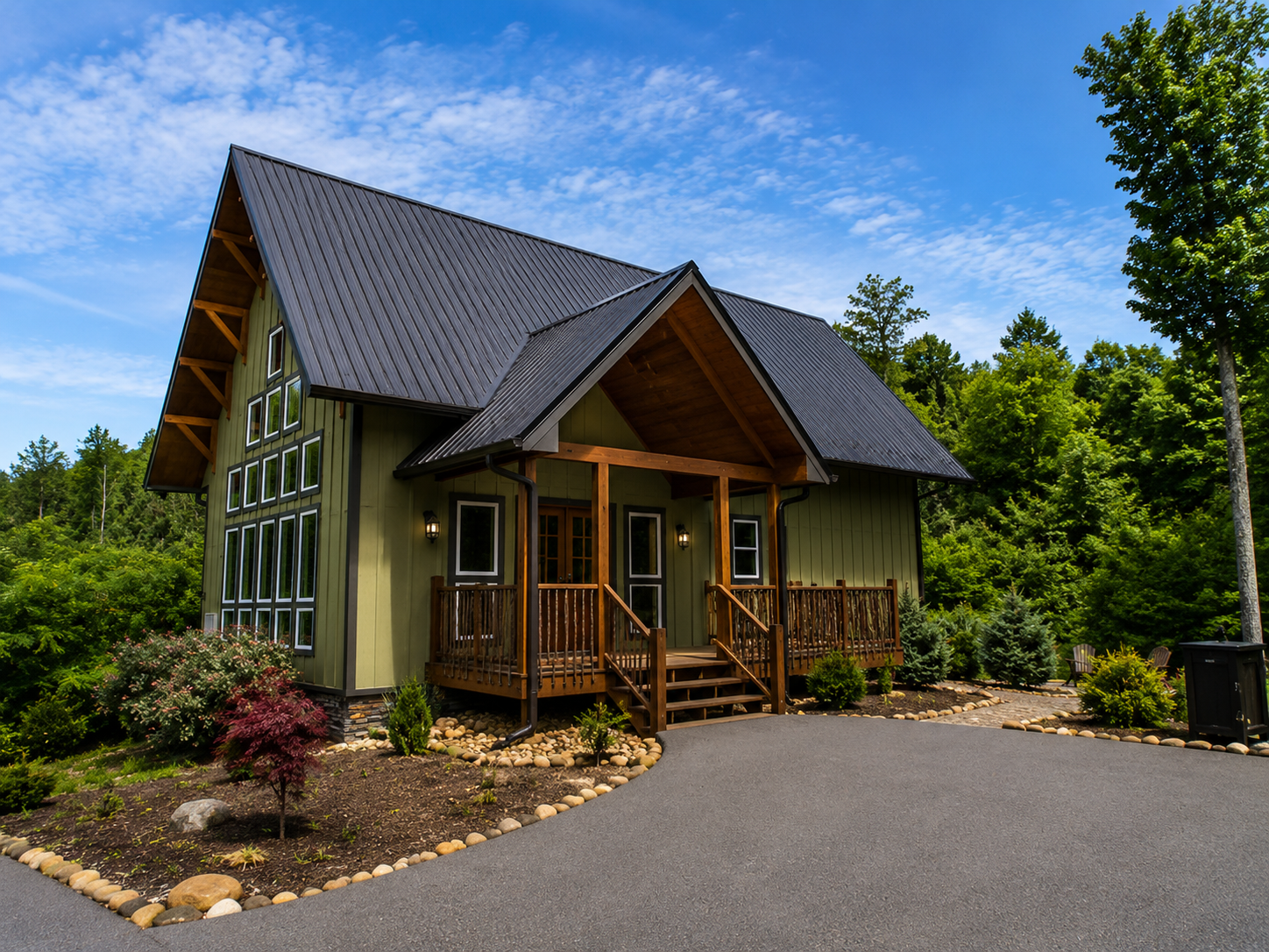 862 Crest View Dr.png