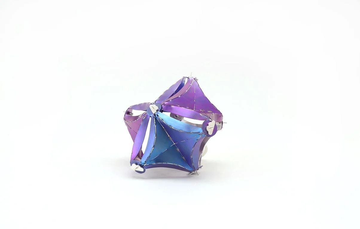 Li_Weiwei_A whimsy ring.jpg