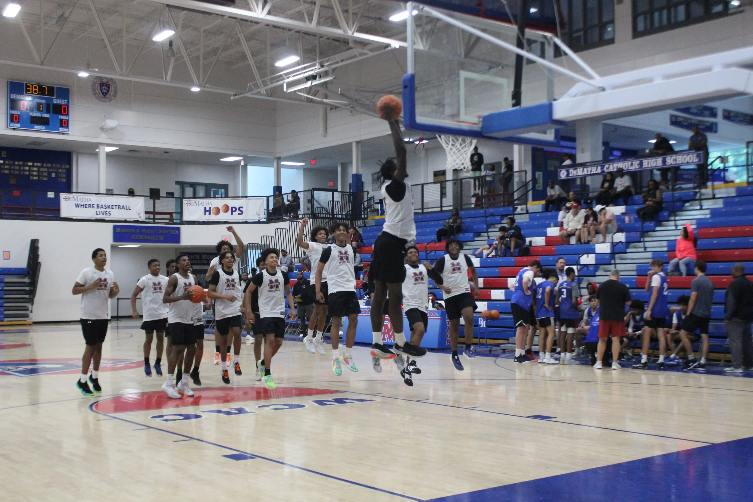 Dematha Capitol Hoops
