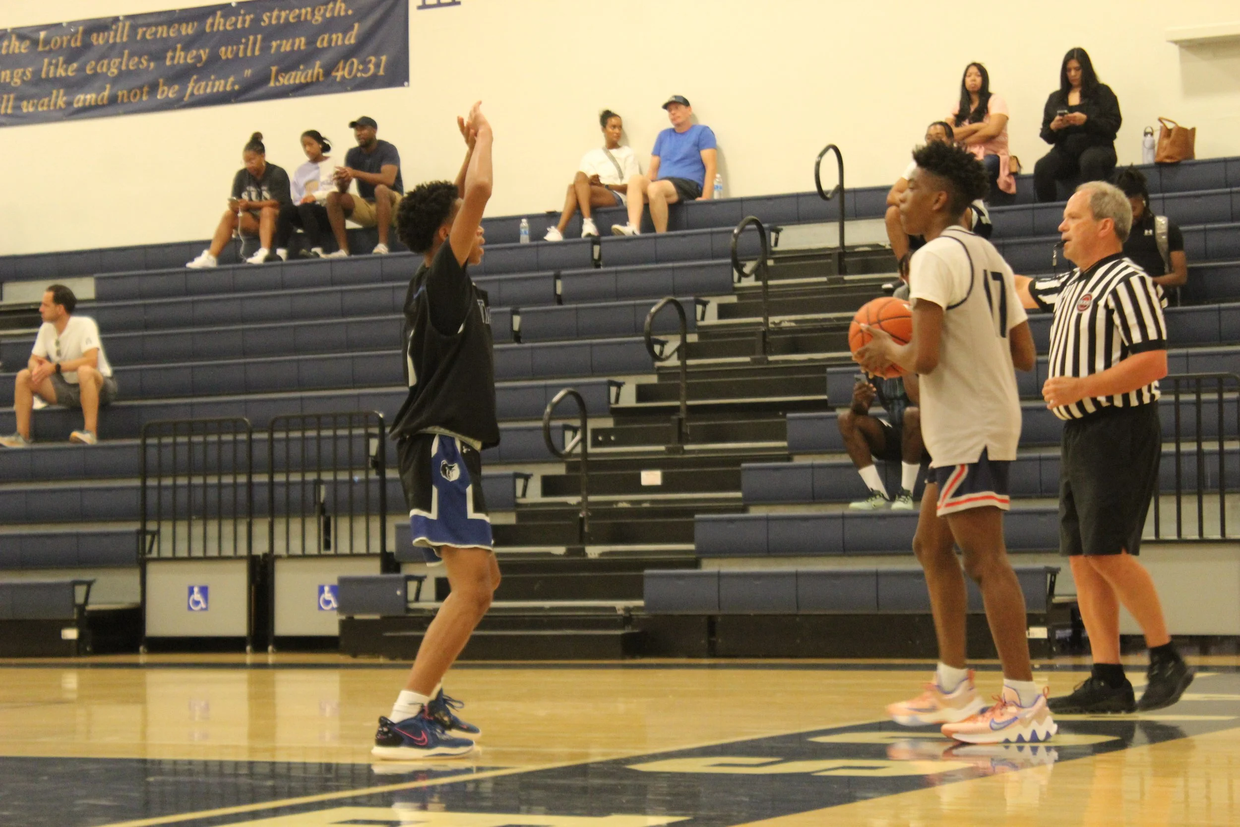 Dematha Capitol Hoops
