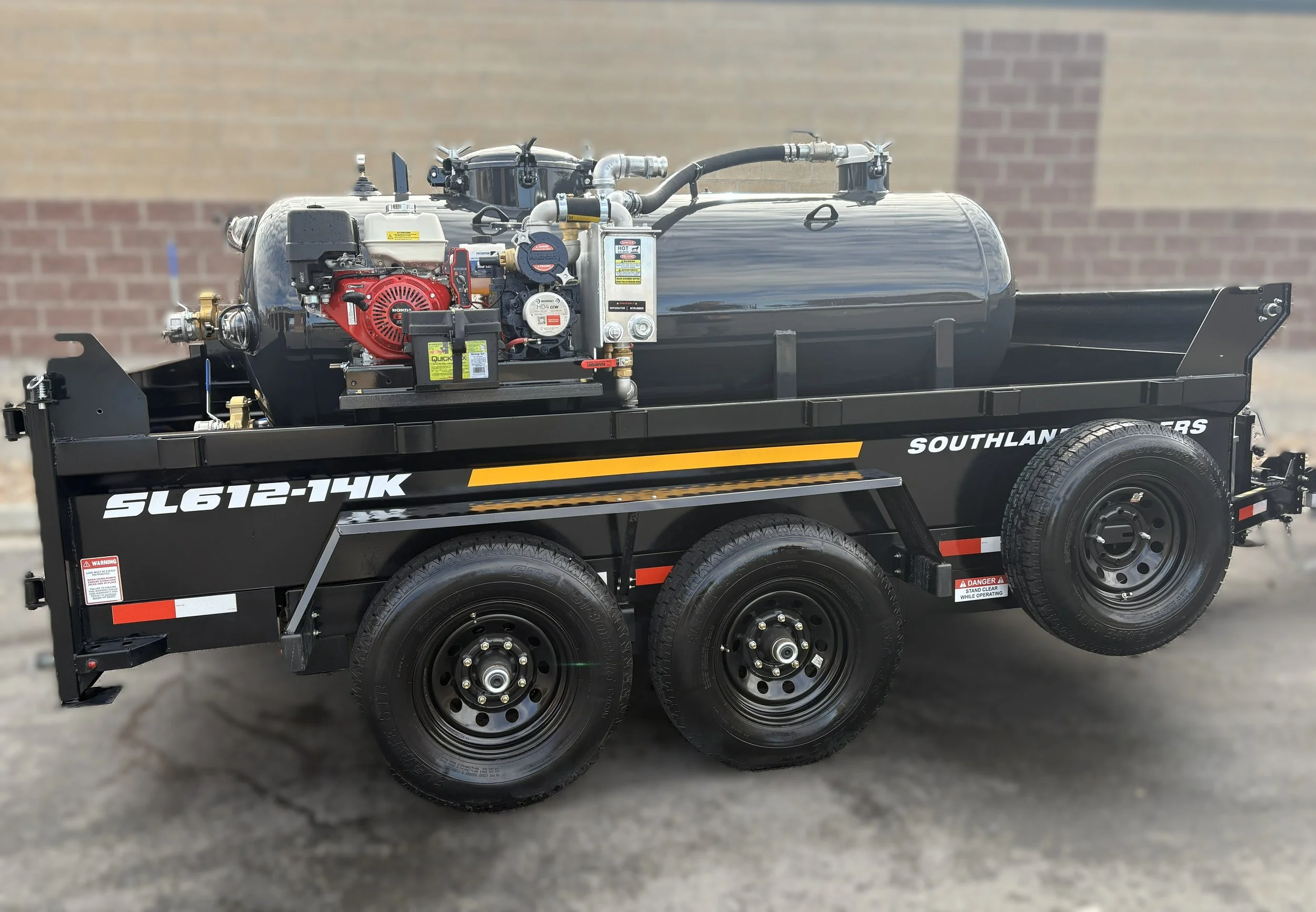 500 Gallon Vacuum tank on dump bed