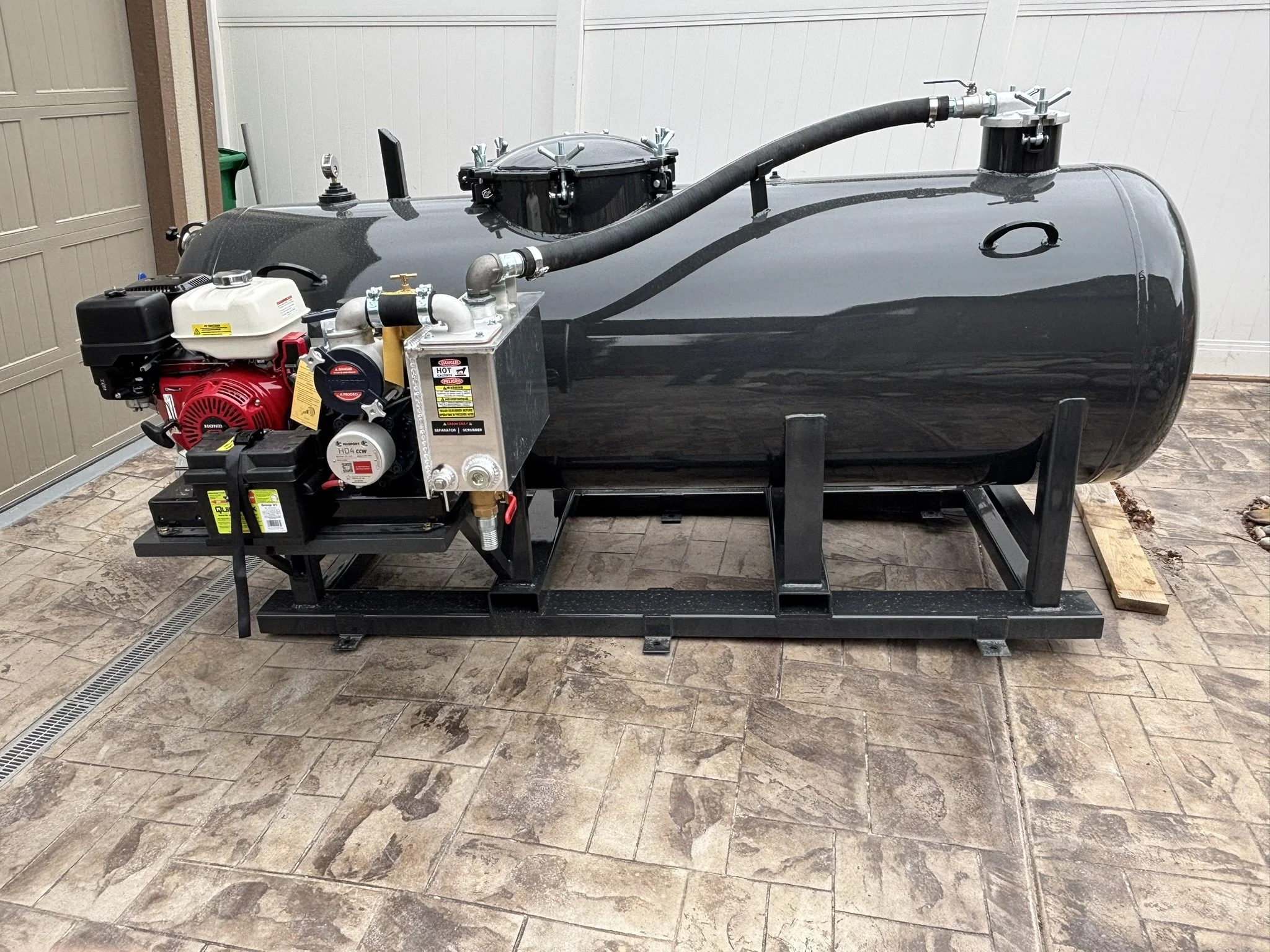 500 gallon vacuum skid tank