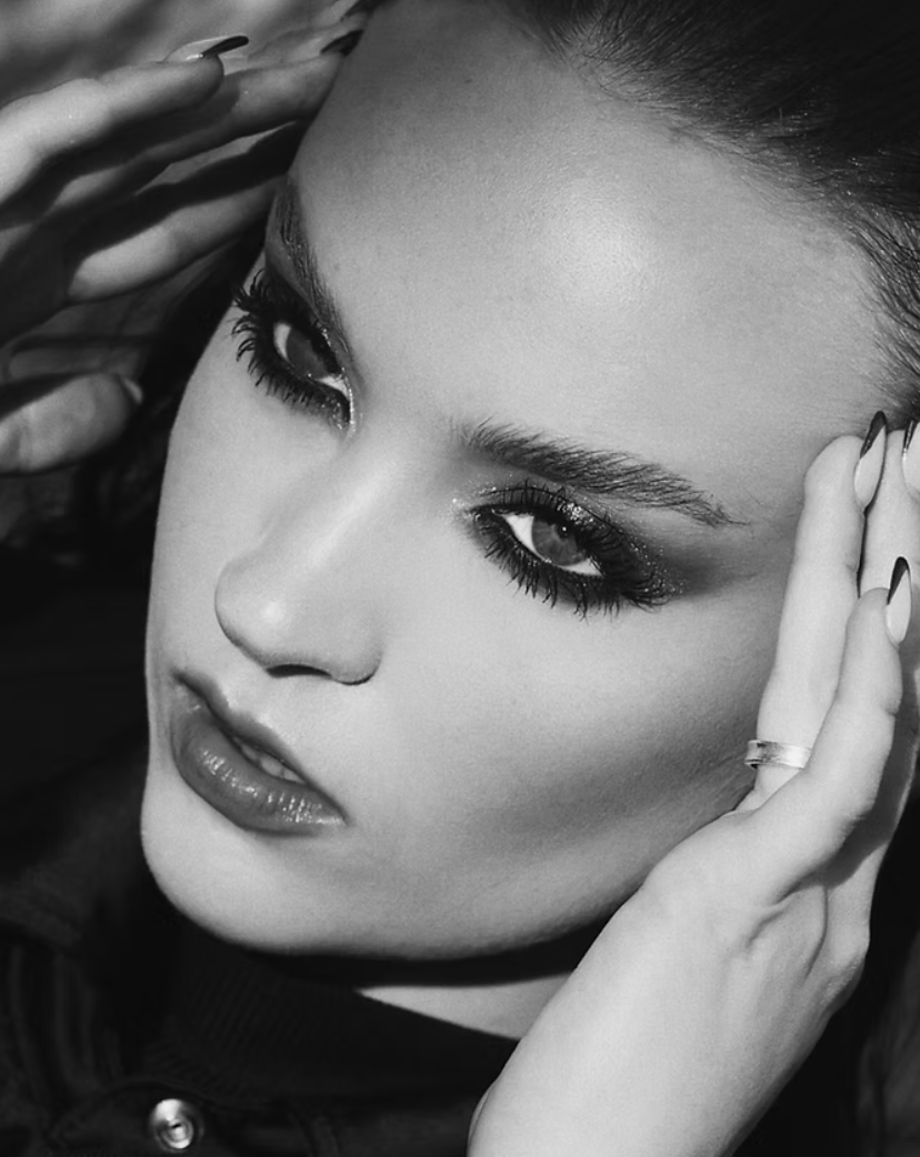 PILAR VASQUEZ - MAKEUP ARTIST