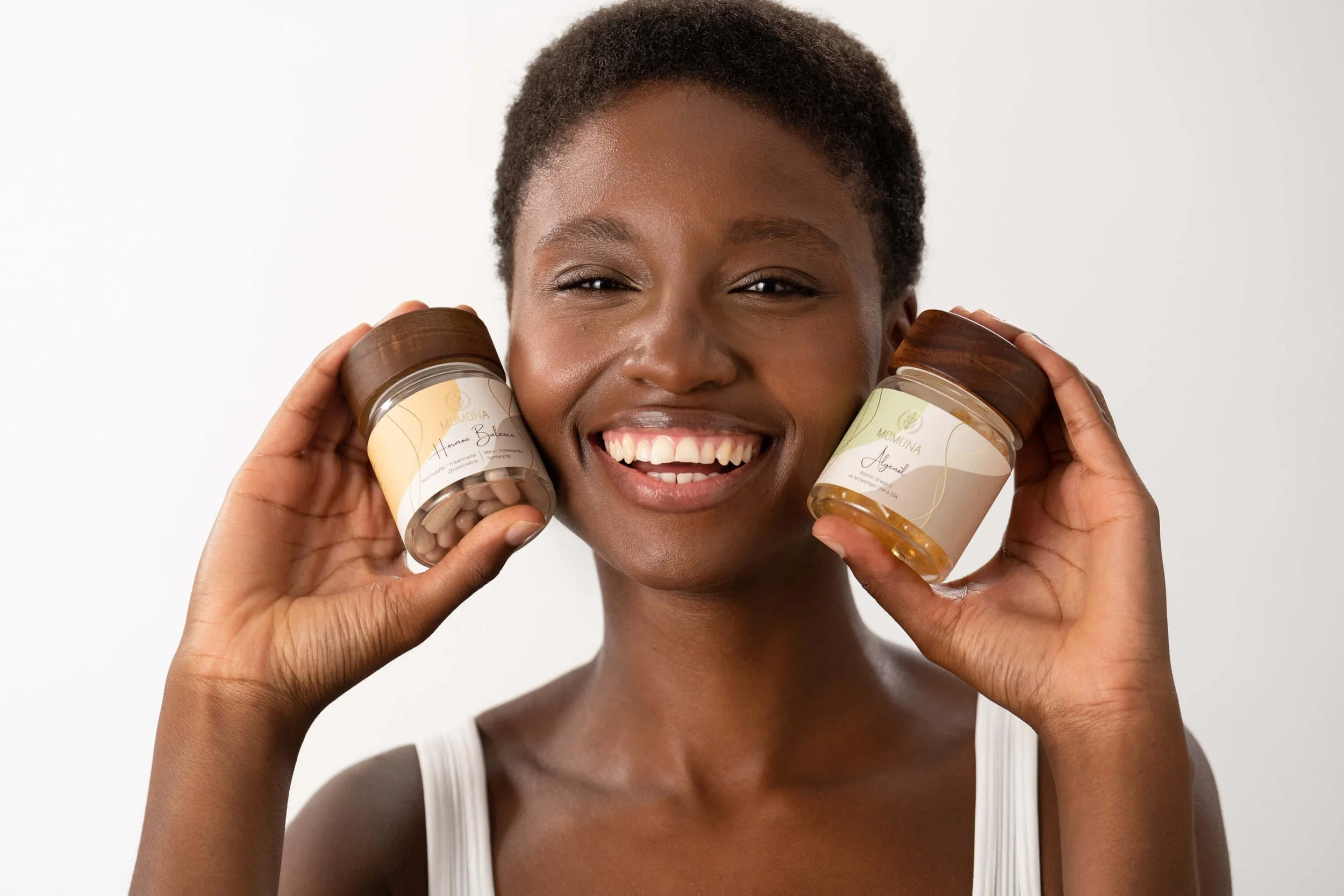 Julia Malinowska Product Photographer Barcelona_Momona_00014.jpg