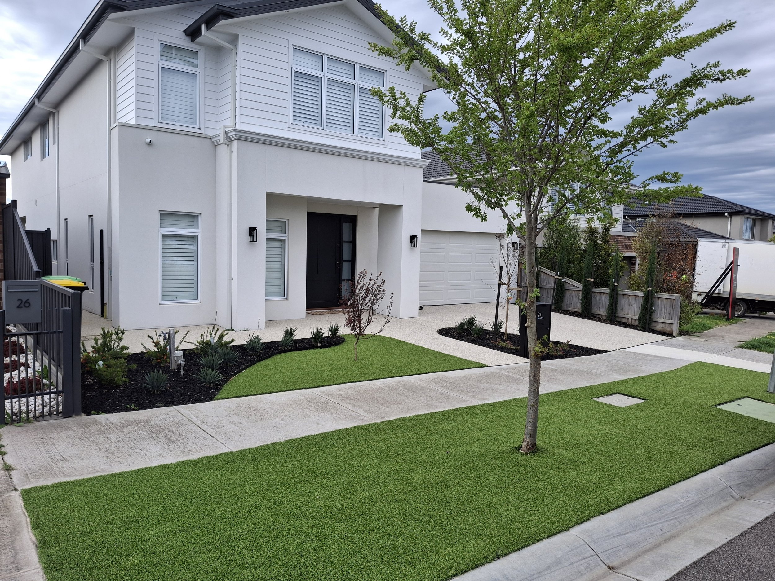 Professional landscaping Geelong (9).jpg