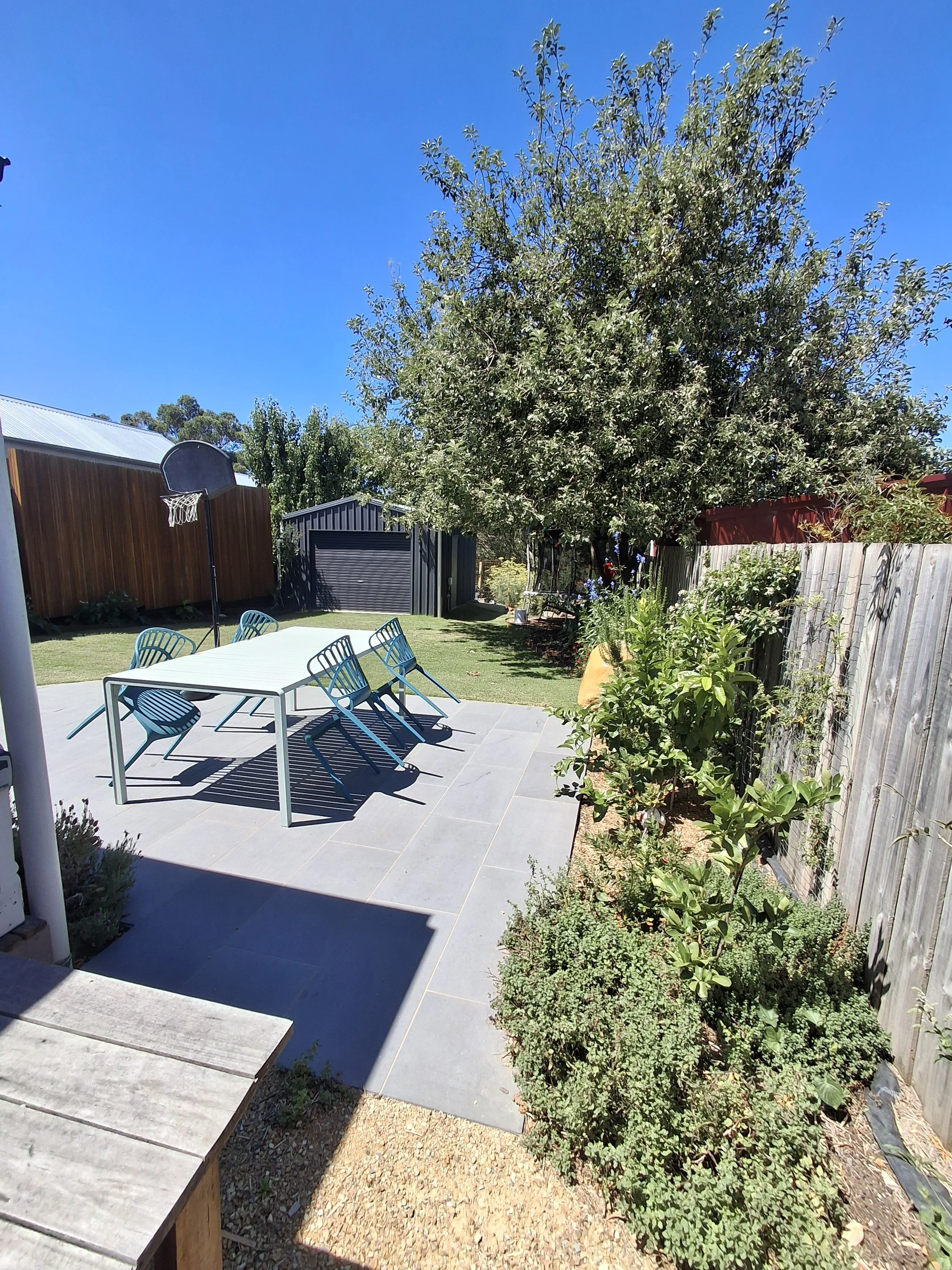 Professional landscaping Geelong (19).jpg