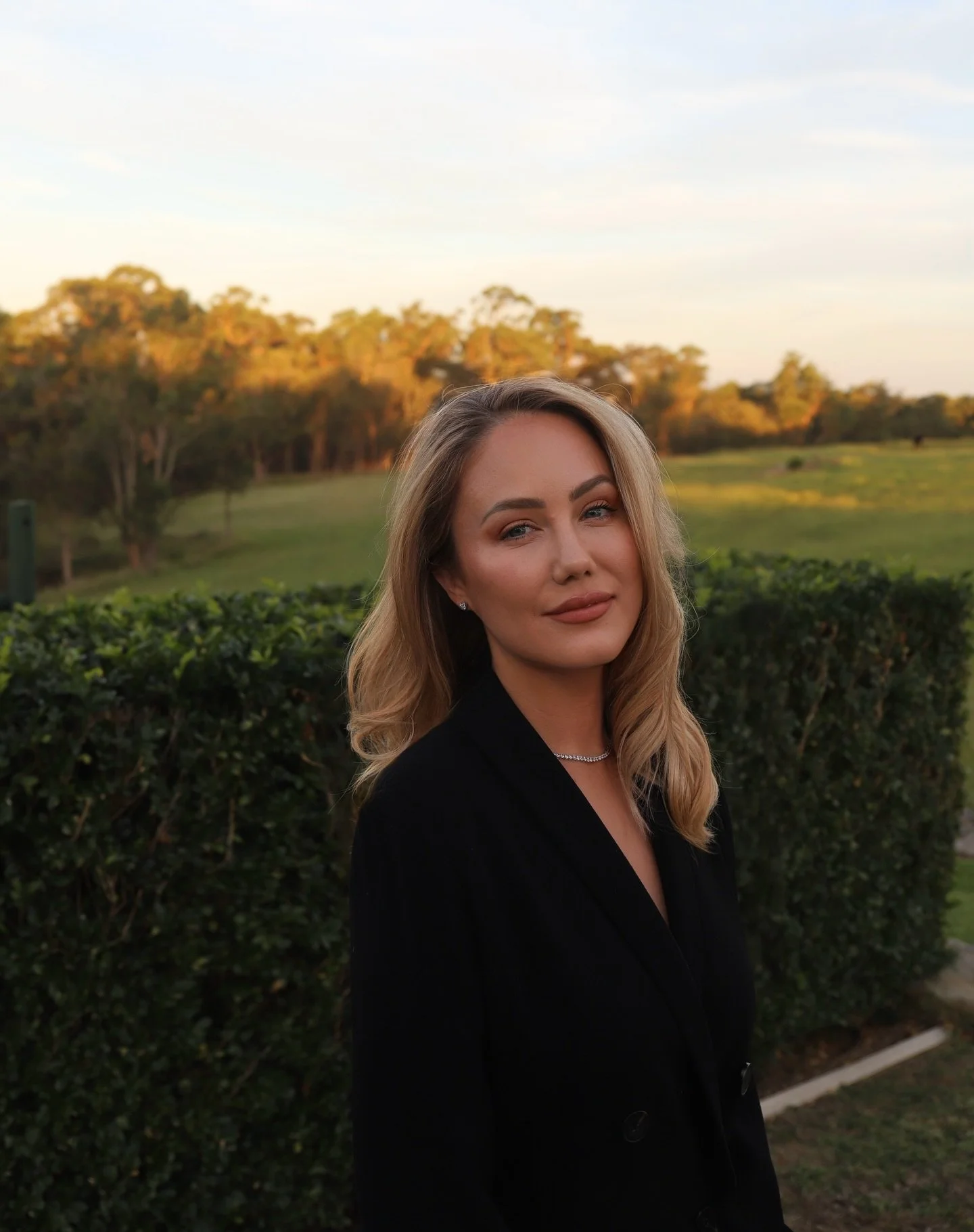Justine Carrington is a wine professional at Carrington Grange, working across premium Australian wine sales and international export throughout the Asia-Pacific region. Her approach is grounded in quality, provenance, and building strong relationshi