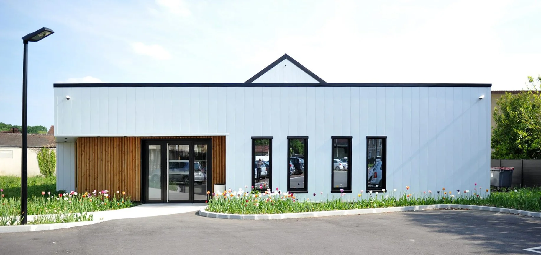 Centre de santé Kinésis, à Méry-sur-Oise, conception au sein de l'agence Archival (2016).