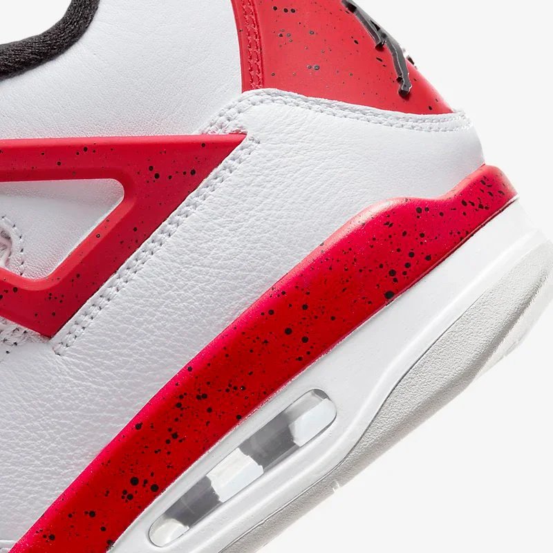 Air Jordan 4 Retro “Red Cement”