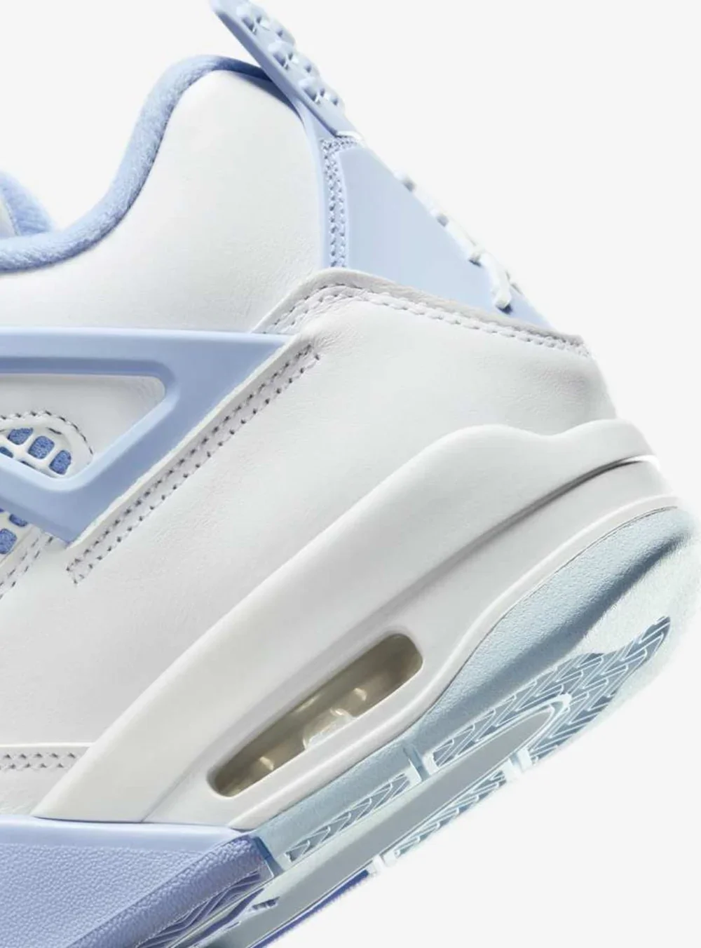 Air Jordan 4 Retro Aluminium