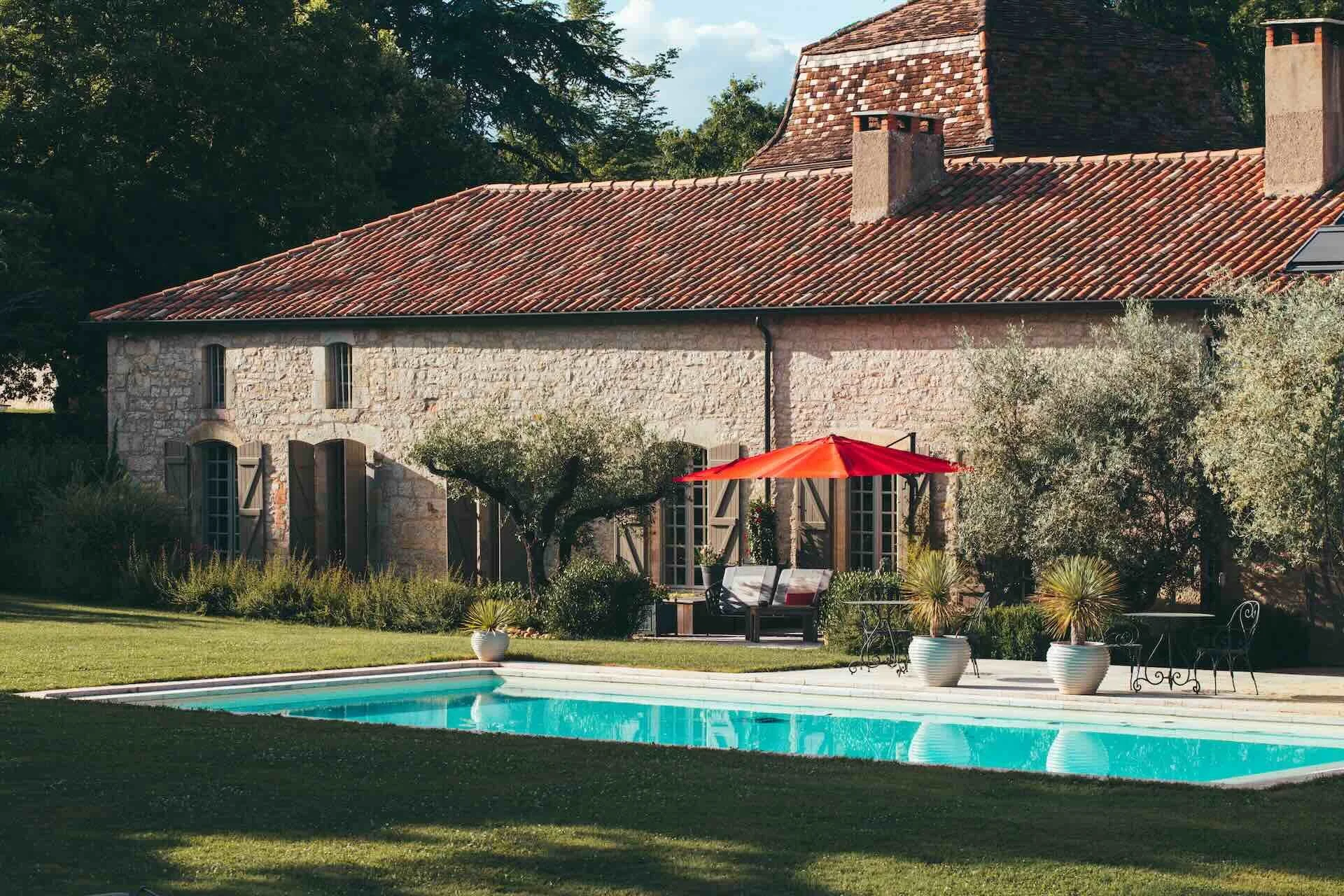 Les 5 piliers d’une image cohérente pour un hôtel, un gîte ou une maison d’hôtes indépendante