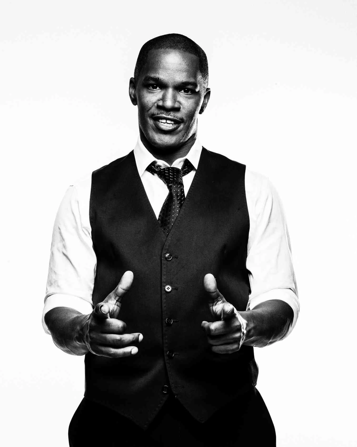 jamie fox show in the saint studio_warwick saint_5.jpg