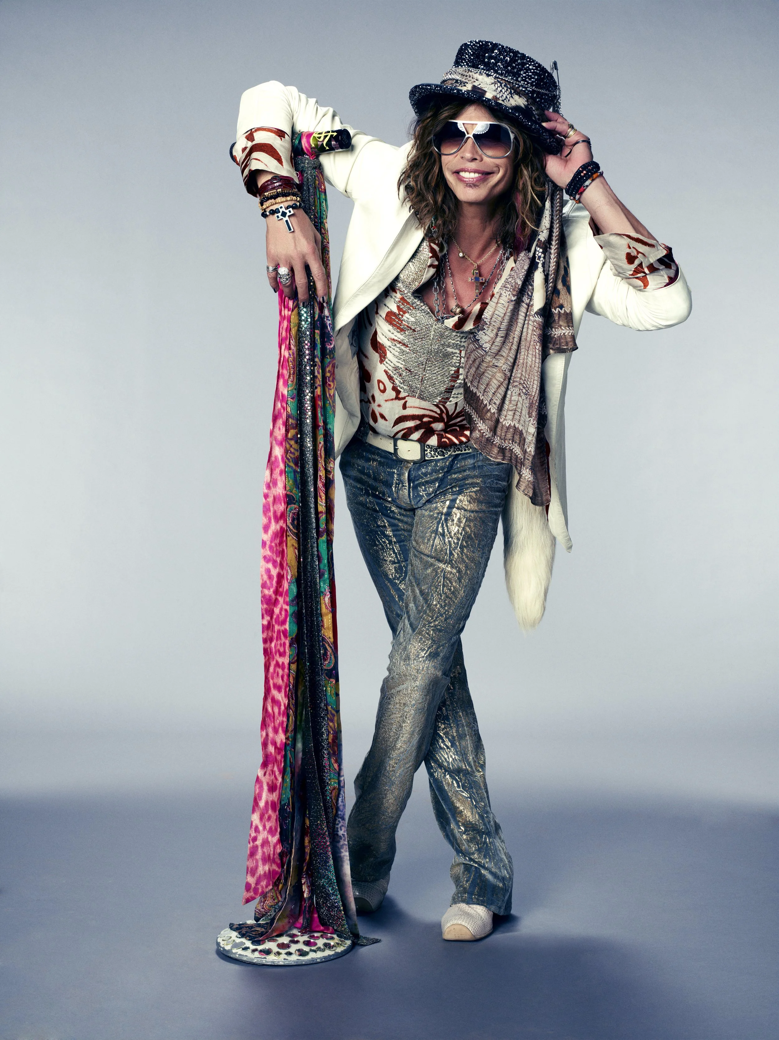 0284_steventyler_001__warwicksaint.jpg