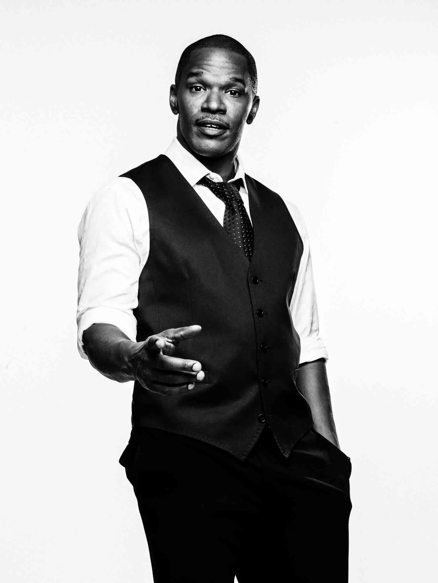 jamie fox show in the saint studio_warwick saint_3.jpg