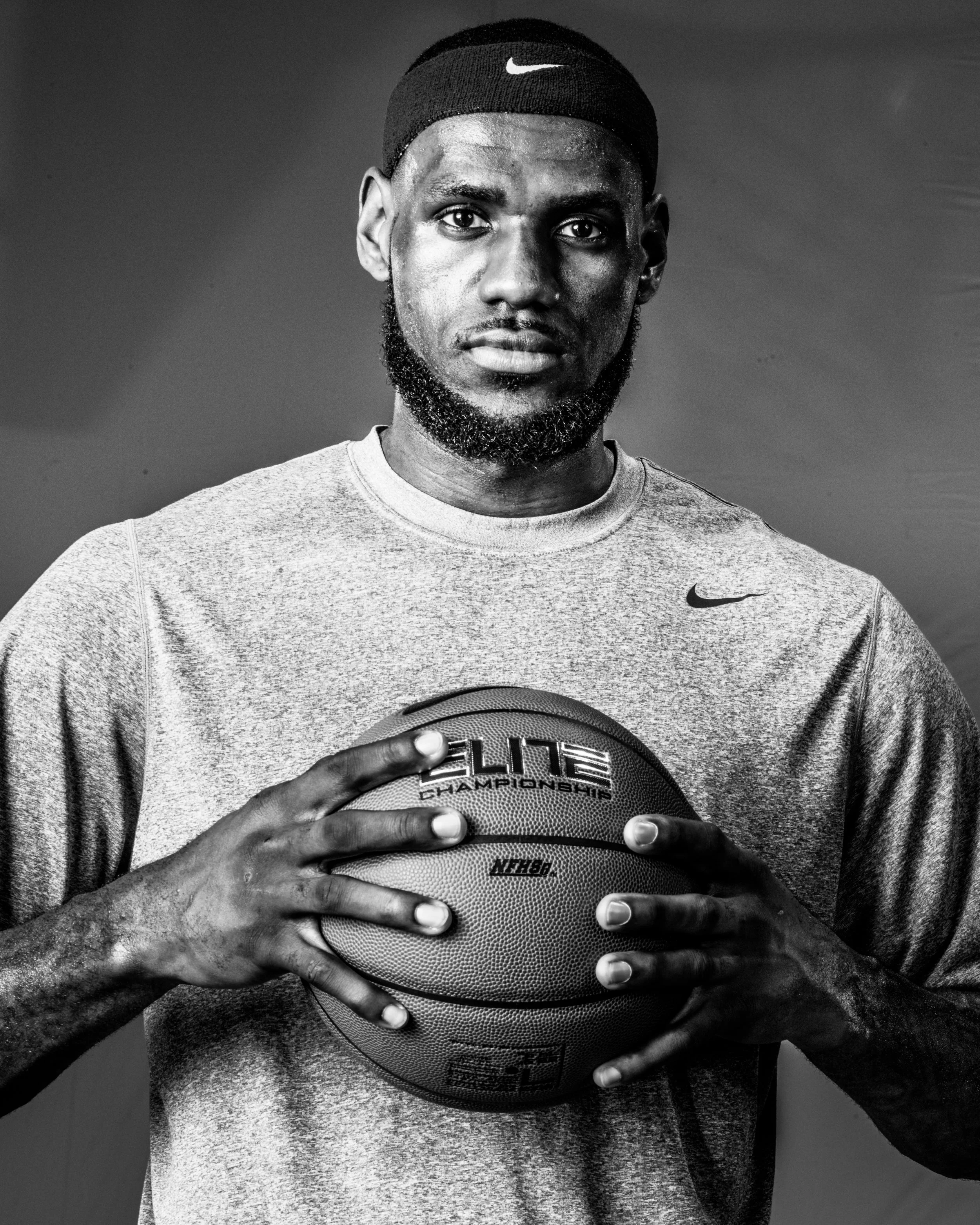 NIKE+_LEBRON_ACAM_108.jpg