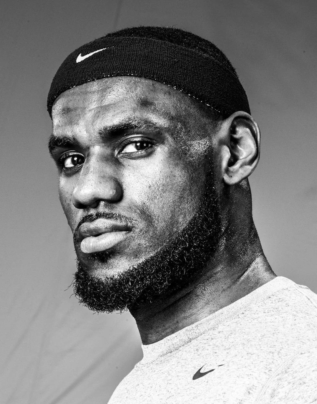 NIKE+_LEBRON_ACAM_134.jpg