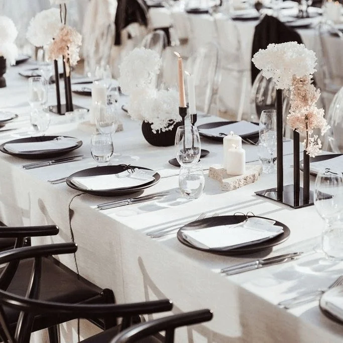 Planning your wedding should feel exciting, not overwhelming. 

If you're juggling timelines, suppliers, styling decisions and still trying to enjoy your engagement&hellip; it might be time to bring in a professional (aka, this gal 💁&zwj;♀️)

At Hou