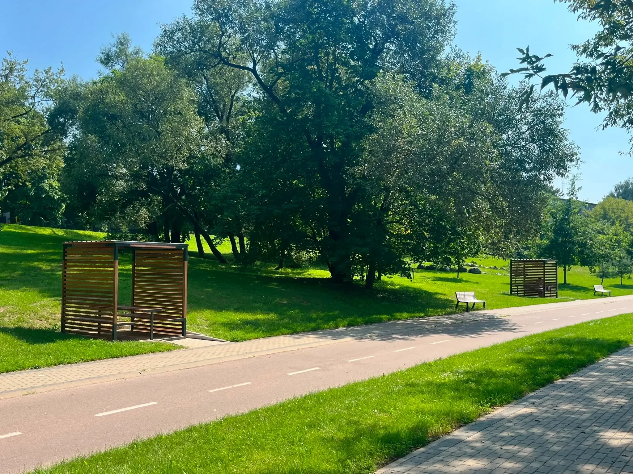 Poilsio pavėsinės Antakalnio parke