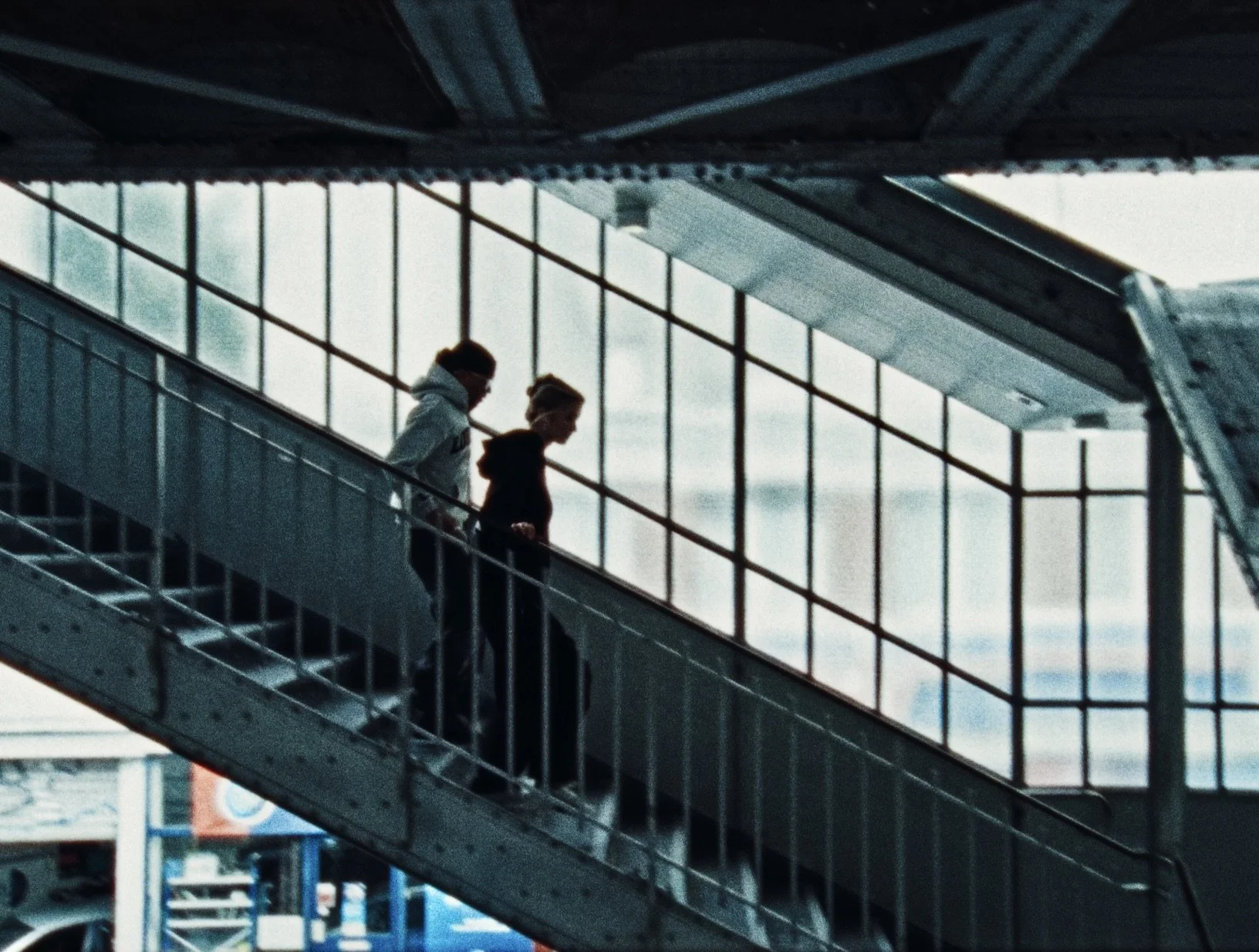 Still 2025-10-08 004353_3.5.1.jpg