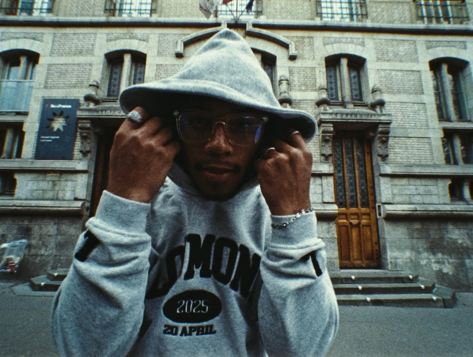 Still 2025-10-08 004353_8.1.20.jpg