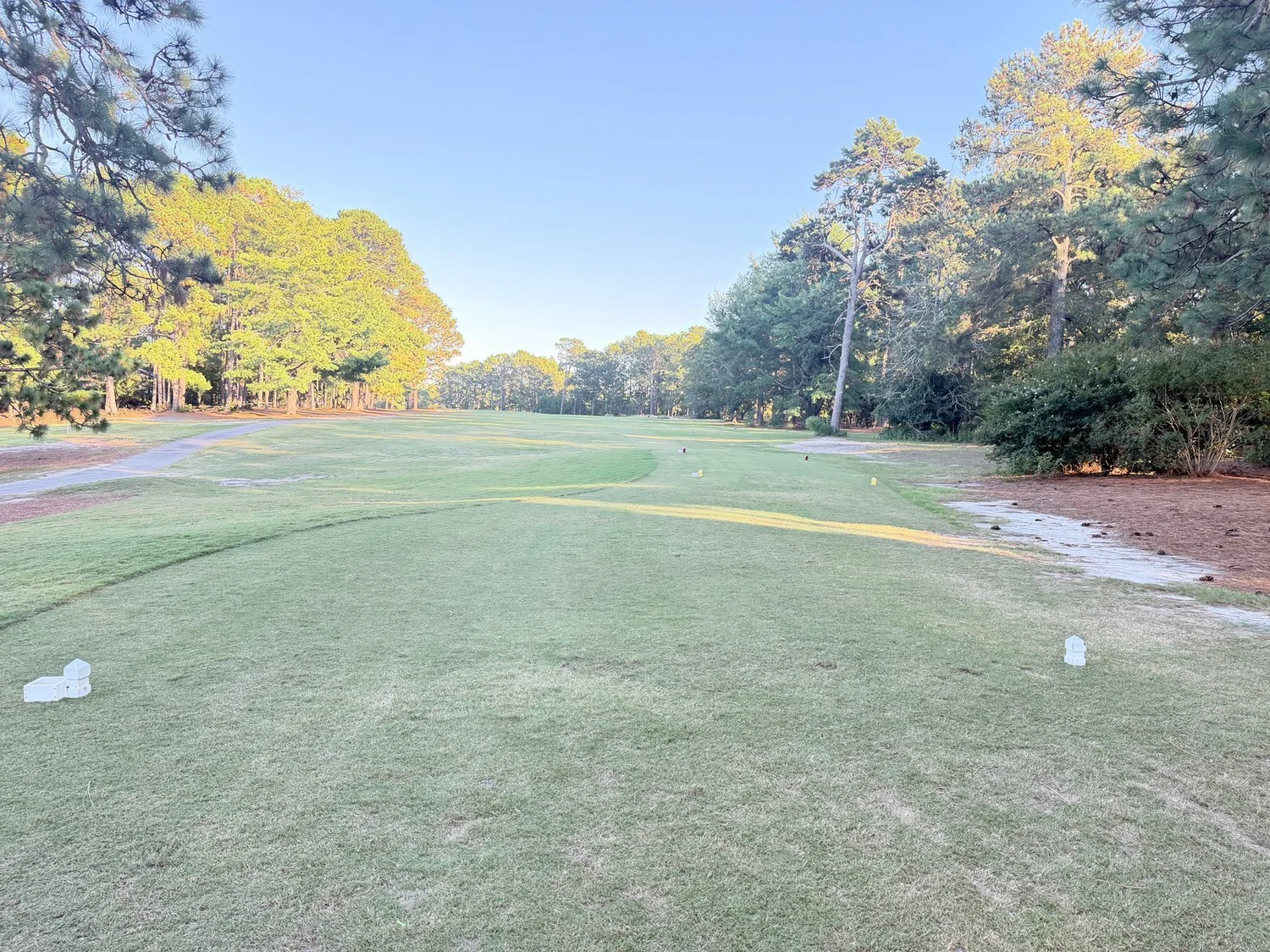 Hole 6 seen from the tee