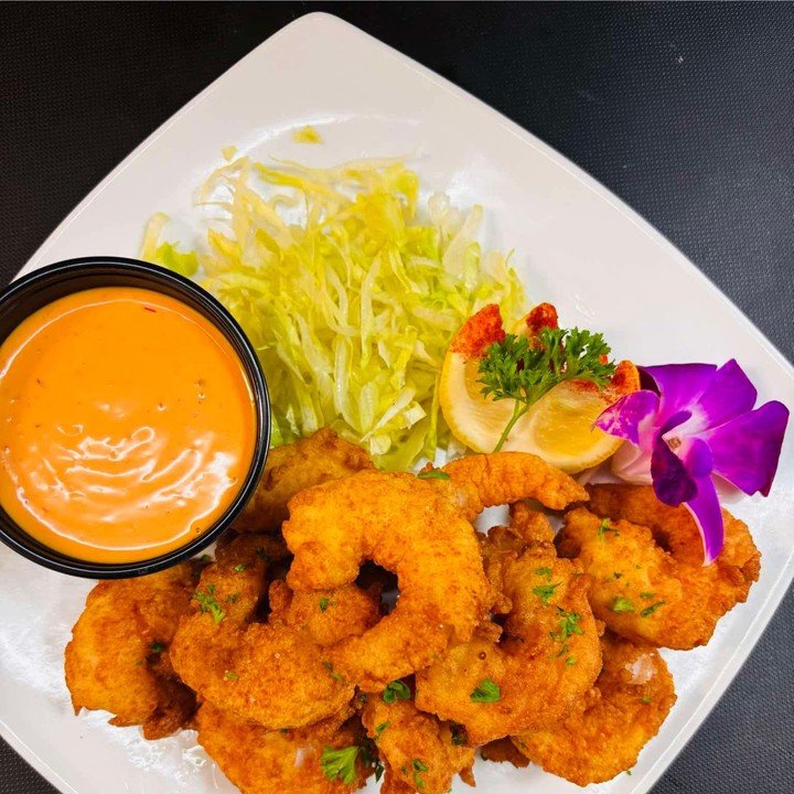 Boom Boom Shrimp with dipping sauce