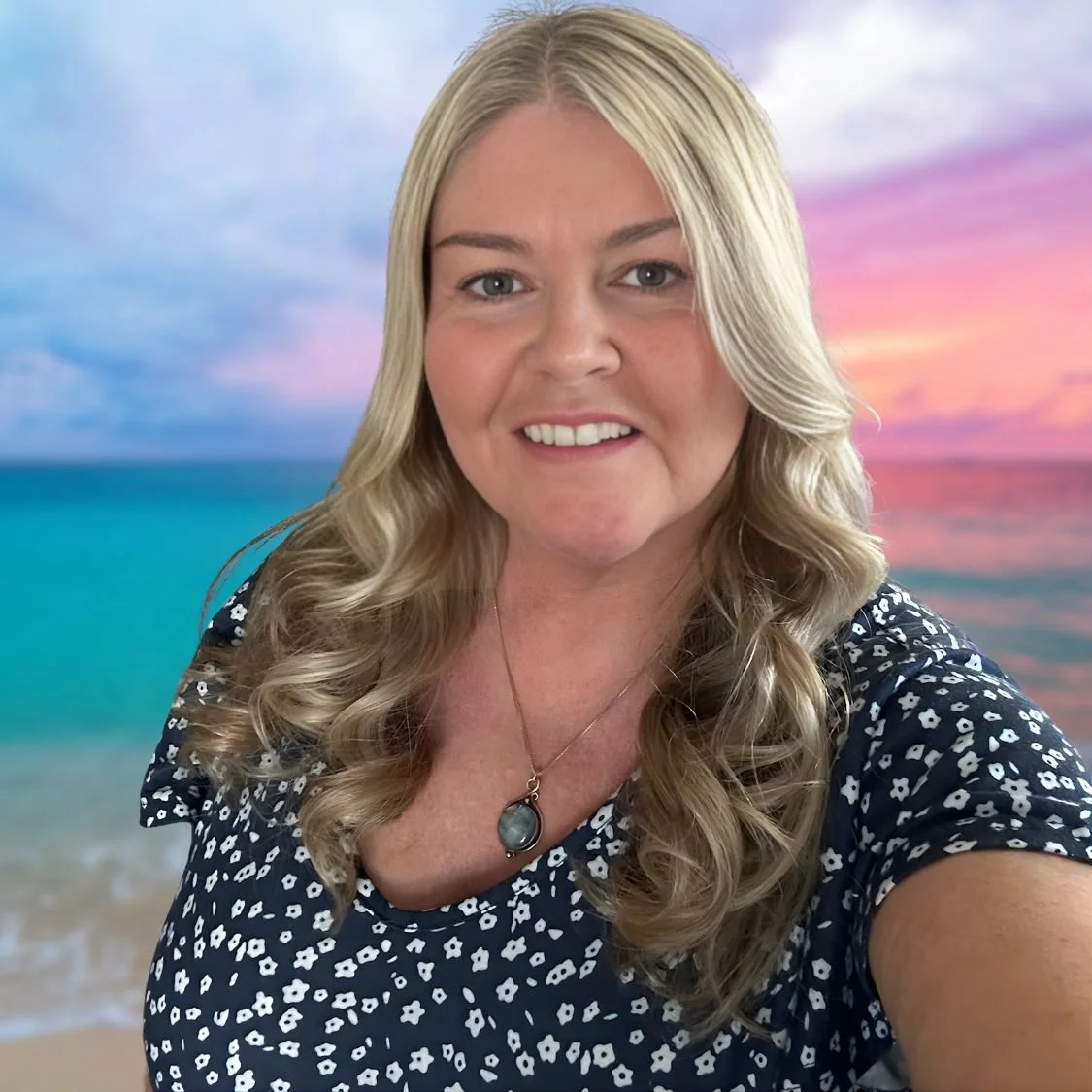 Erin Wright MA, MCJ, LPC, is a relationship and intimacy coach, counselor, and consultant in Arizona.