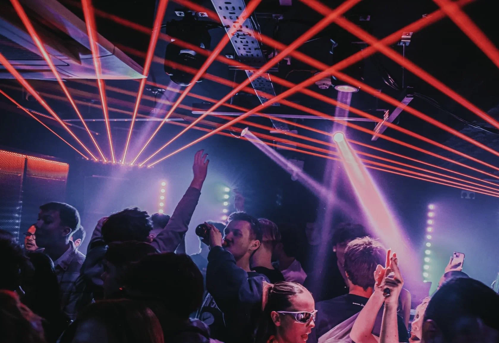 How To Get DJ Gigs - A Step By Step Guide 