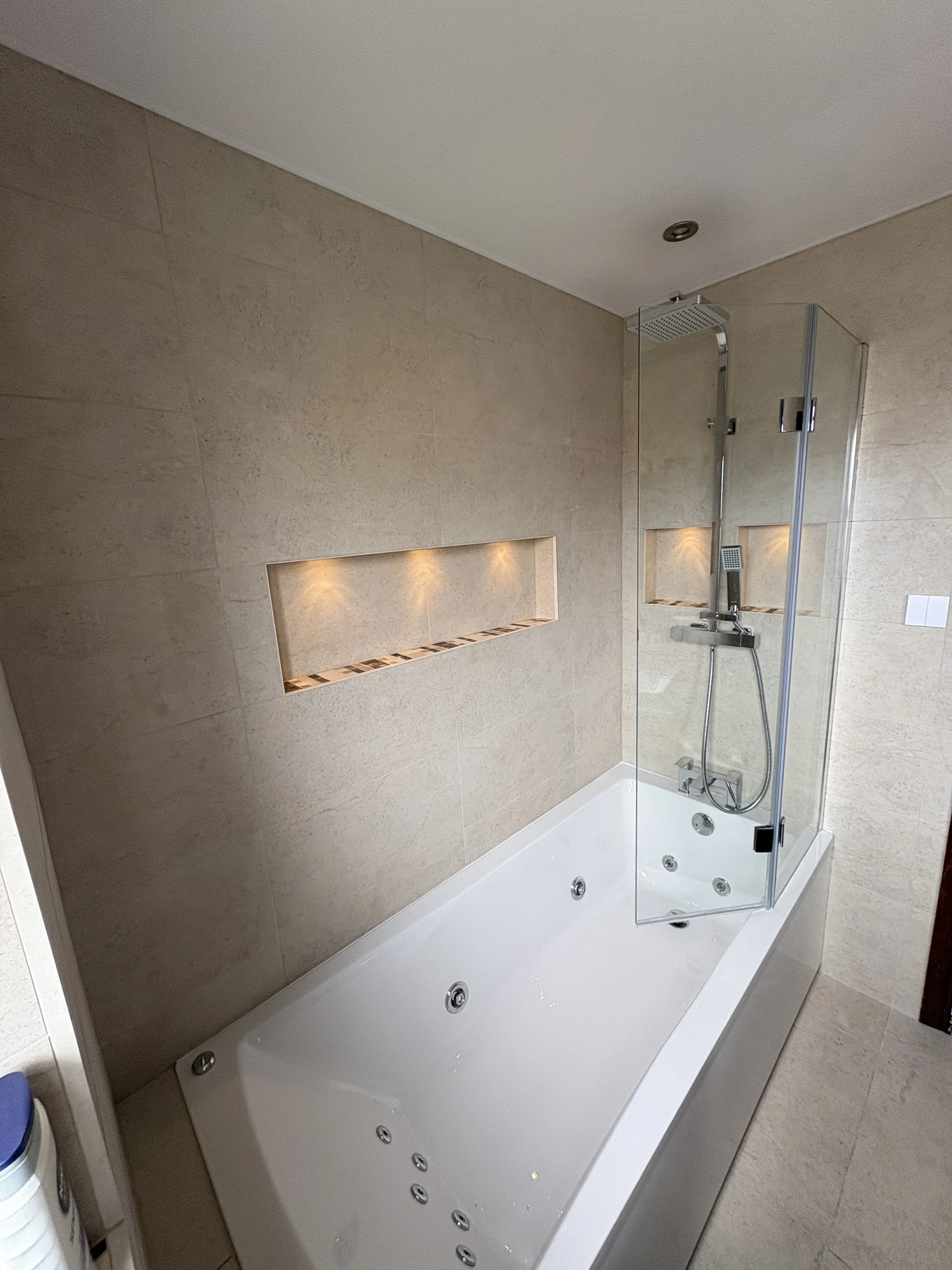 Bathrooms & Plumbing