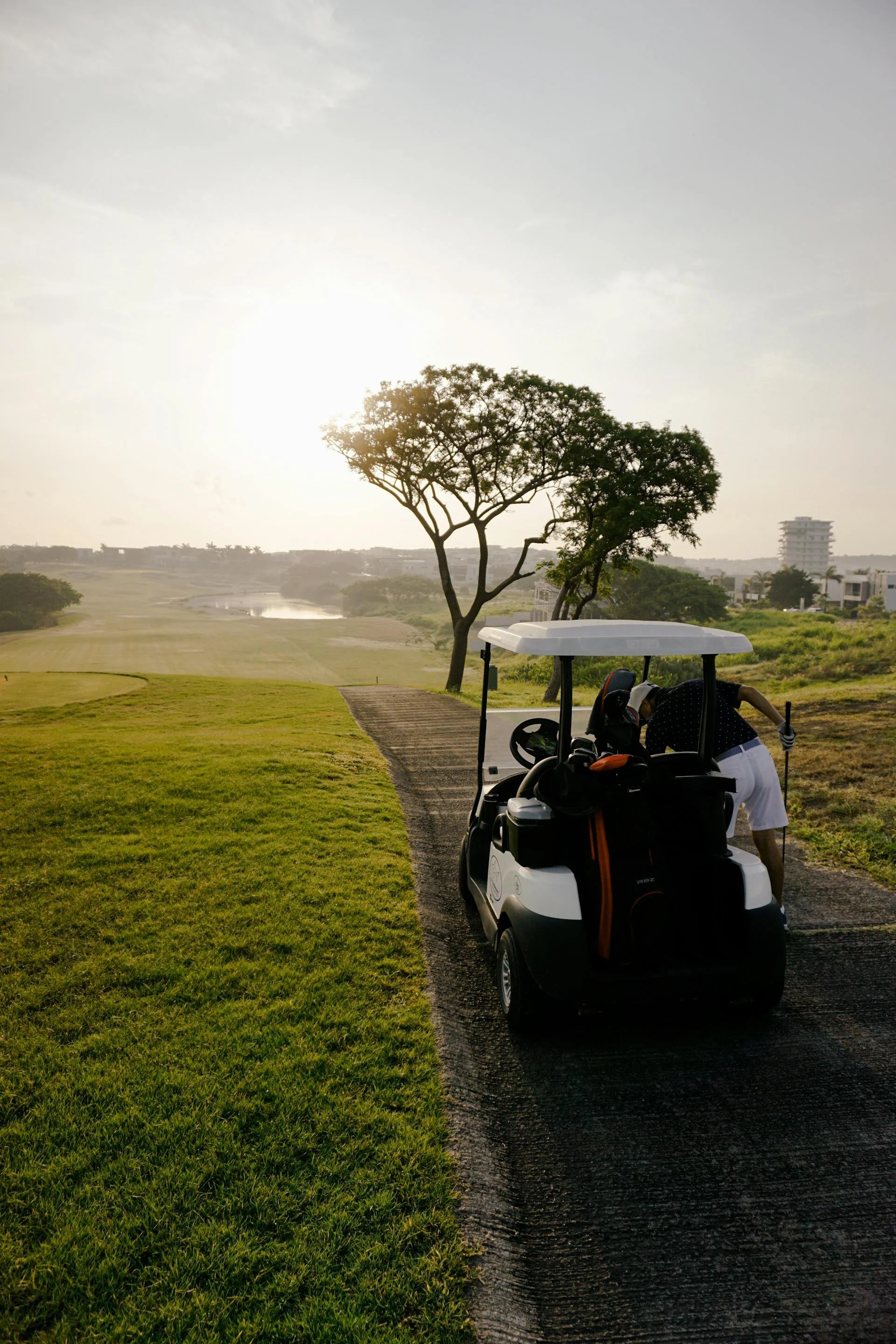 Amazing Reasons to Explore South Florida in a Golf Cart