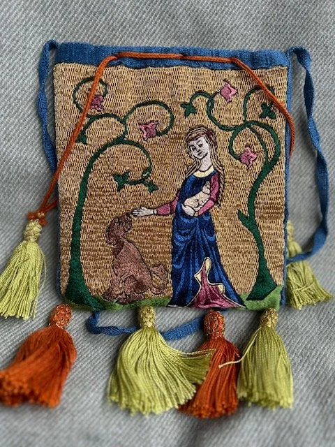 Opus Anglicanum alms purse, front face. Silk embroidery worked on a ground suitable for underside couching and fine surface stitches.