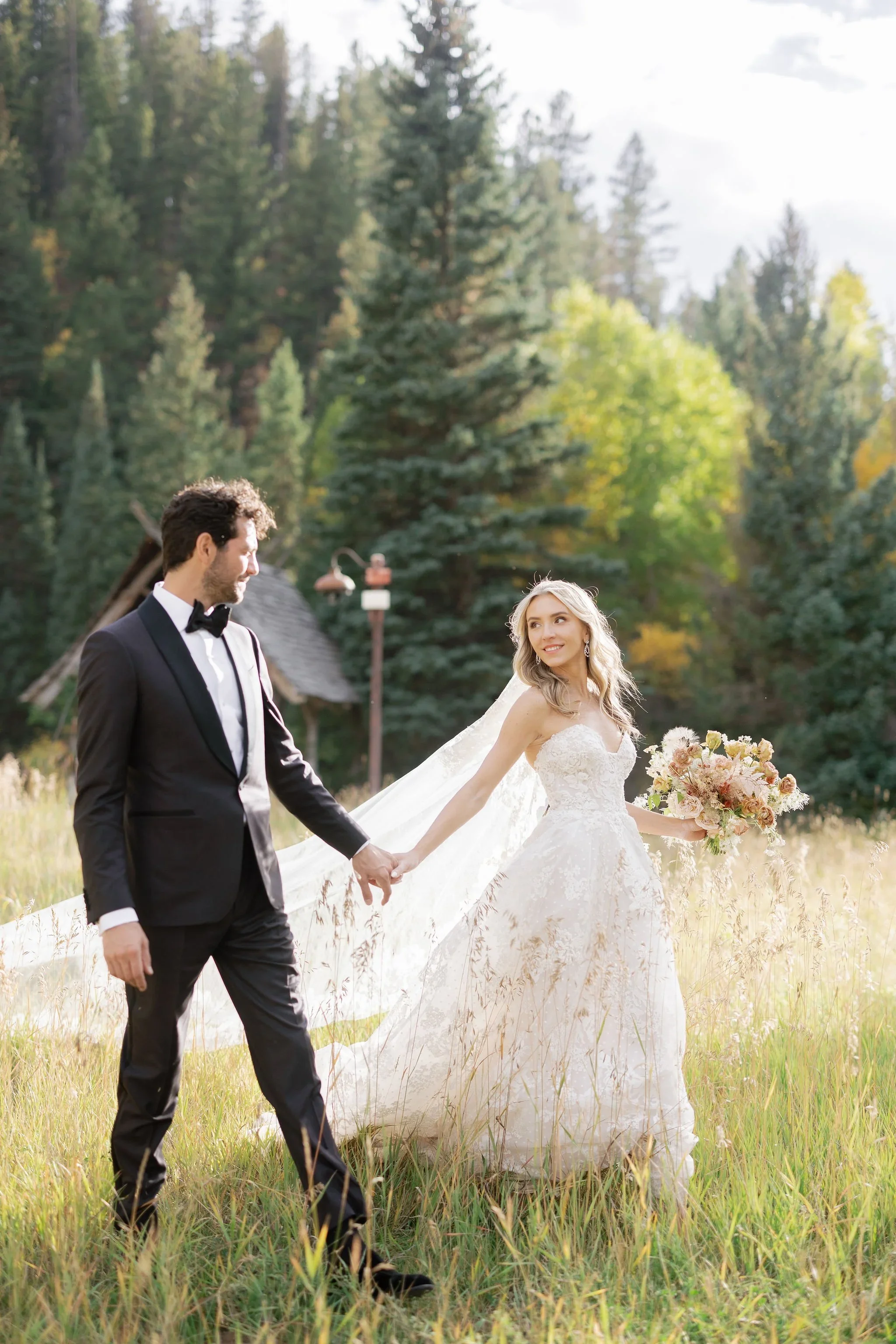 Dunton+Hot+Springs+Destination+Wedding_Heirlooms+Durango_Masha+Golub_photo_by_Masha_Golub(503).webp