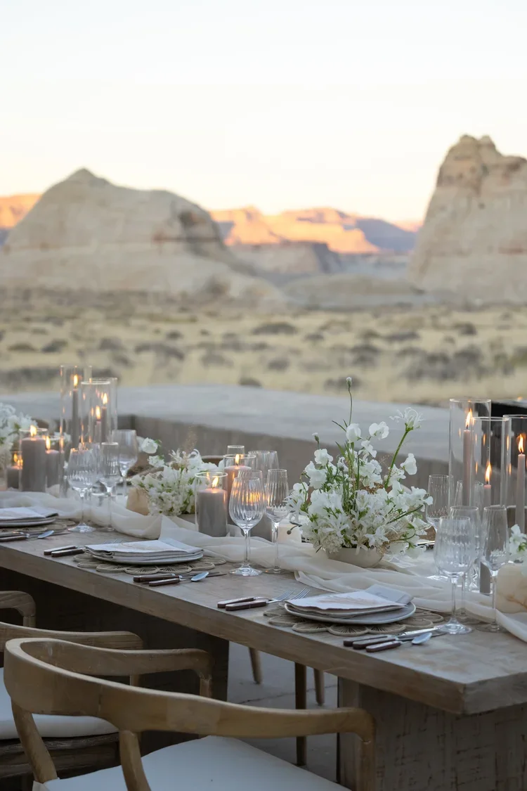 46_Heirlooms+Design_Amangiri_Cameron+Clark_Destination+Wedding6725.webp