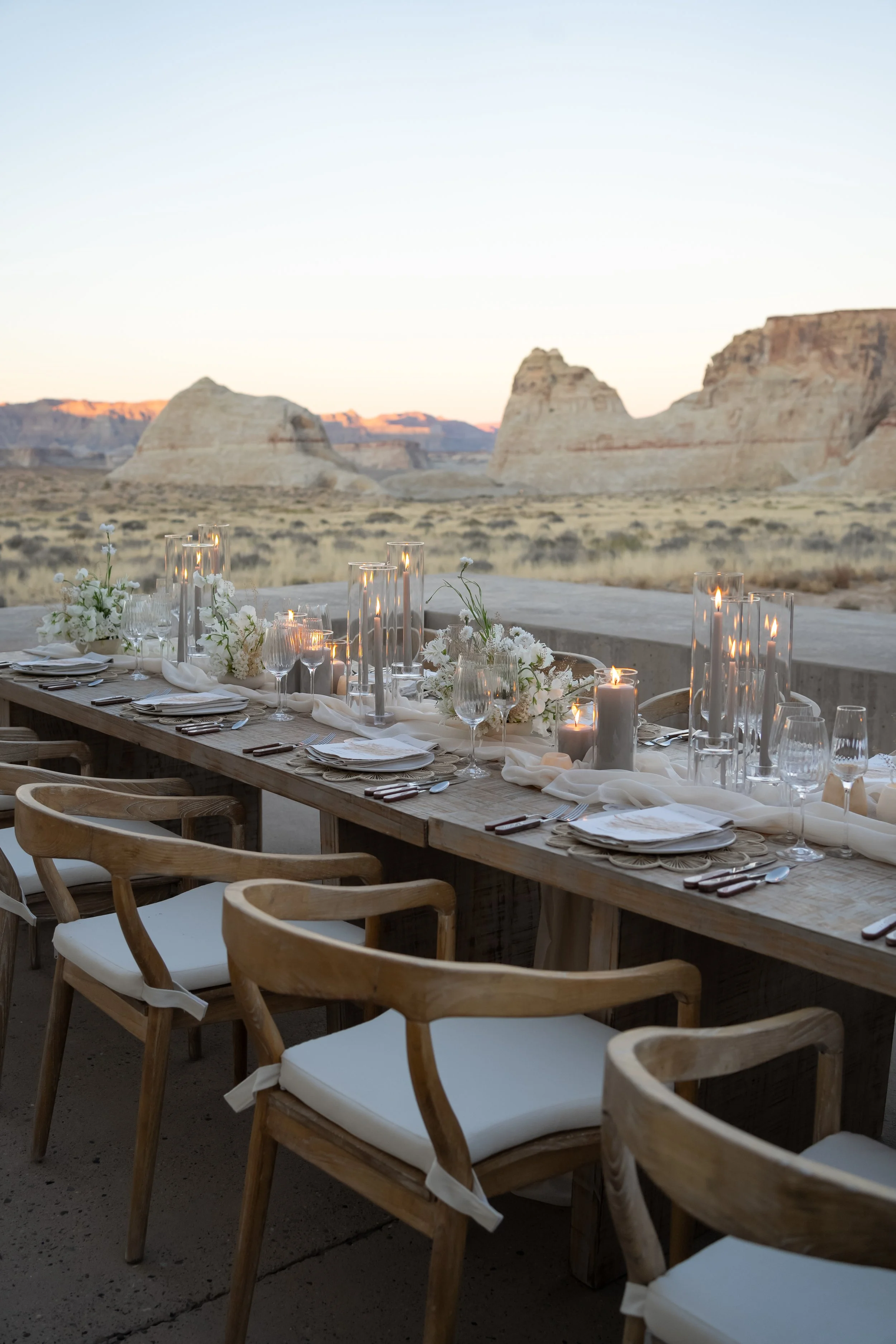 49_Heirlooms Design_Amangiri_Cameron Clark_Destination Wedding06129.jpg