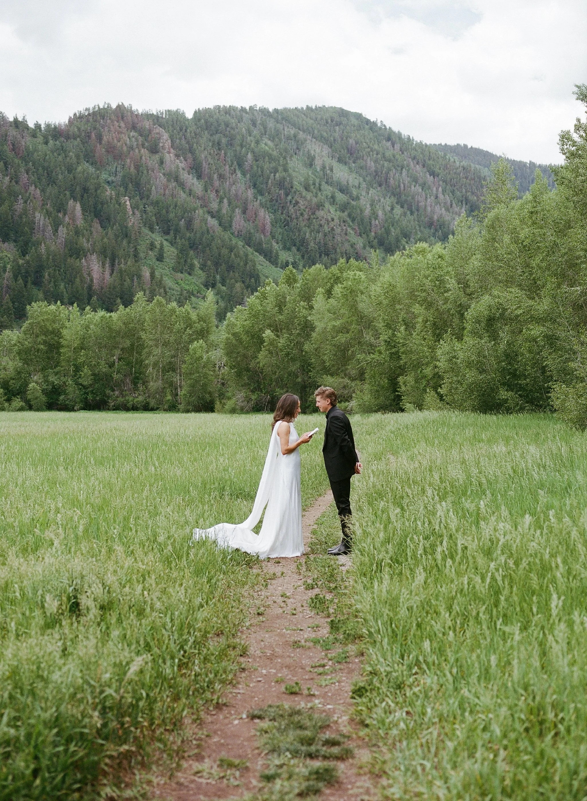 Aspen Wedding_Heirlooms Design__EMKStudio-13.jpg